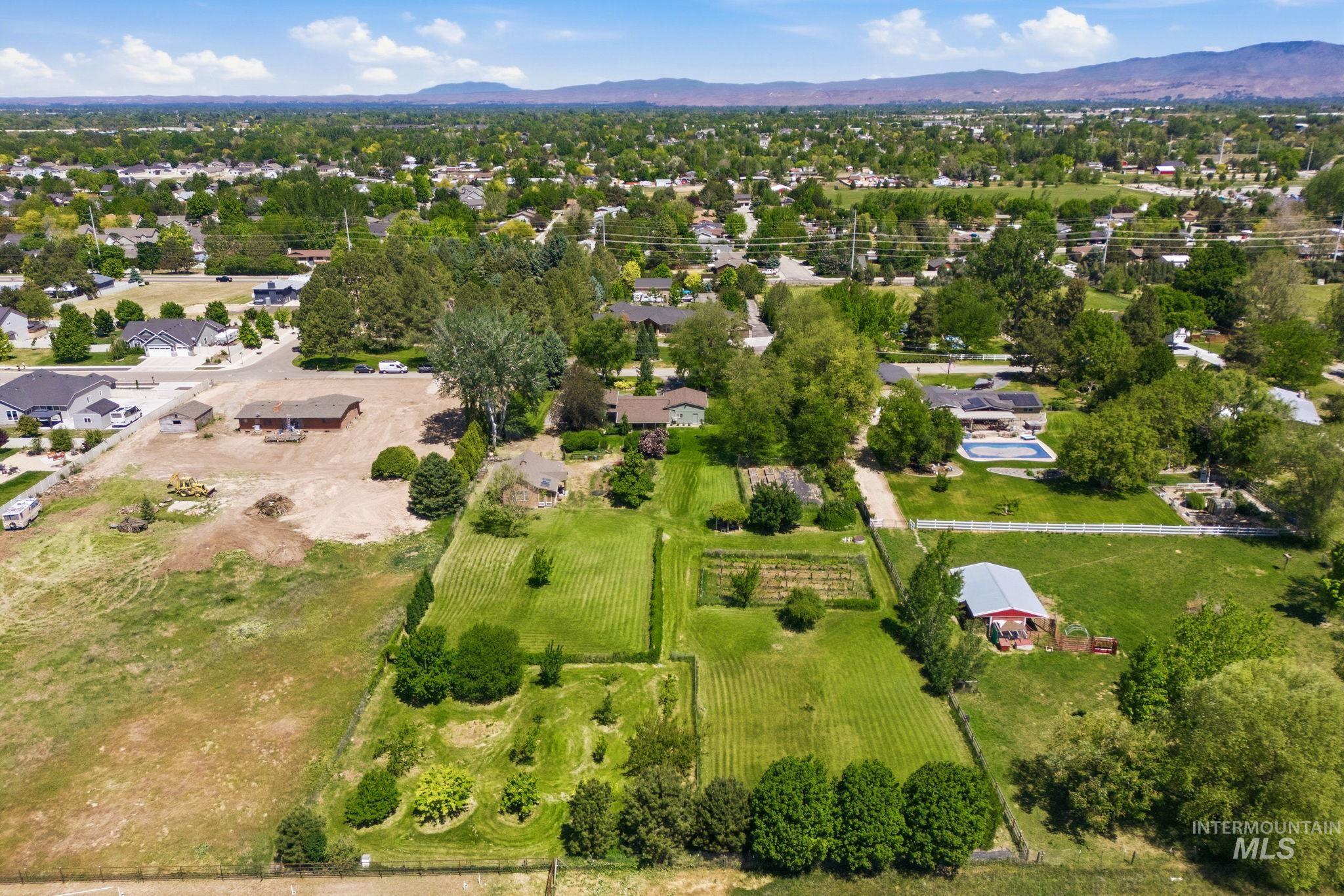 9409 W Burnett Dr, Boise, Idaho 83709, 4 Bedrooms, 2 Bathrooms, Residential For Sale, Price $1,050,000, 98987147