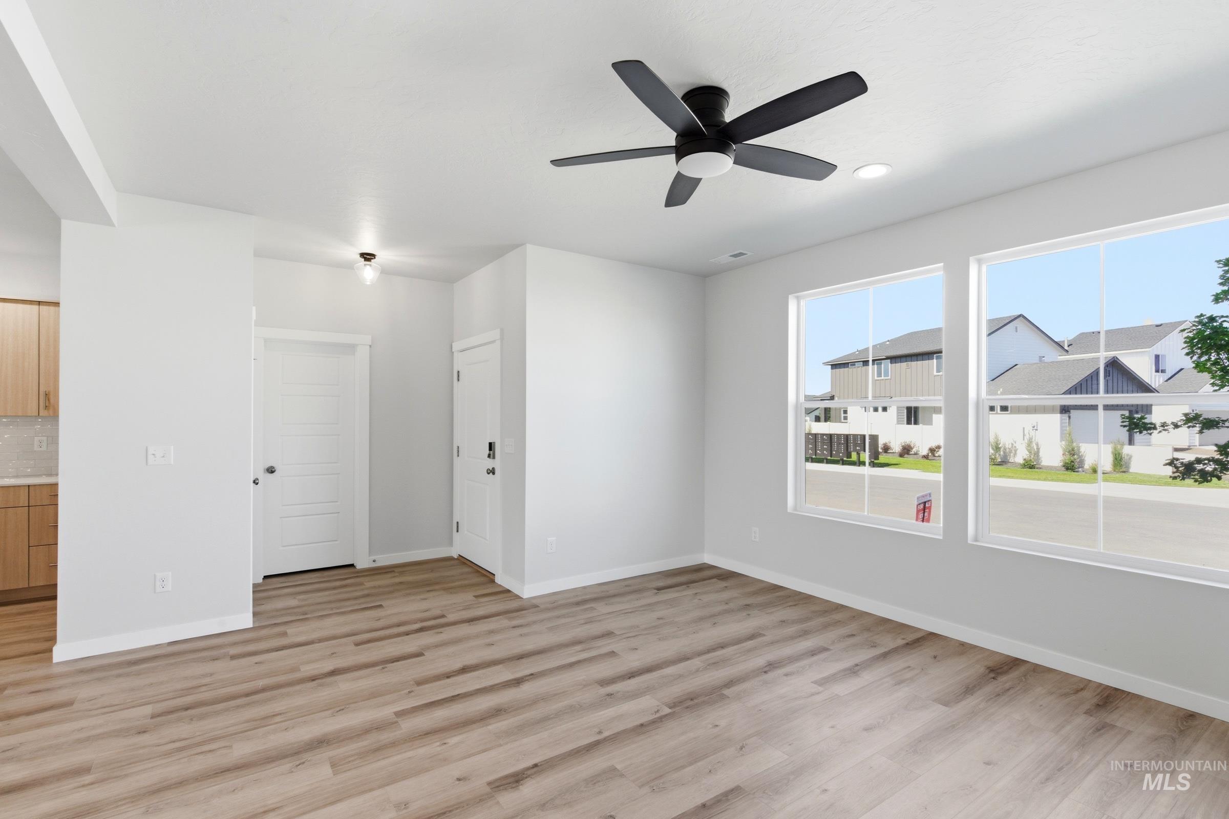 4254 N Camp Creek Ave, Meridian, Idaho 83646, 3 Bedrooms, 2.5 Bathrooms, Residential For Sale, Price $462,990, 98987152