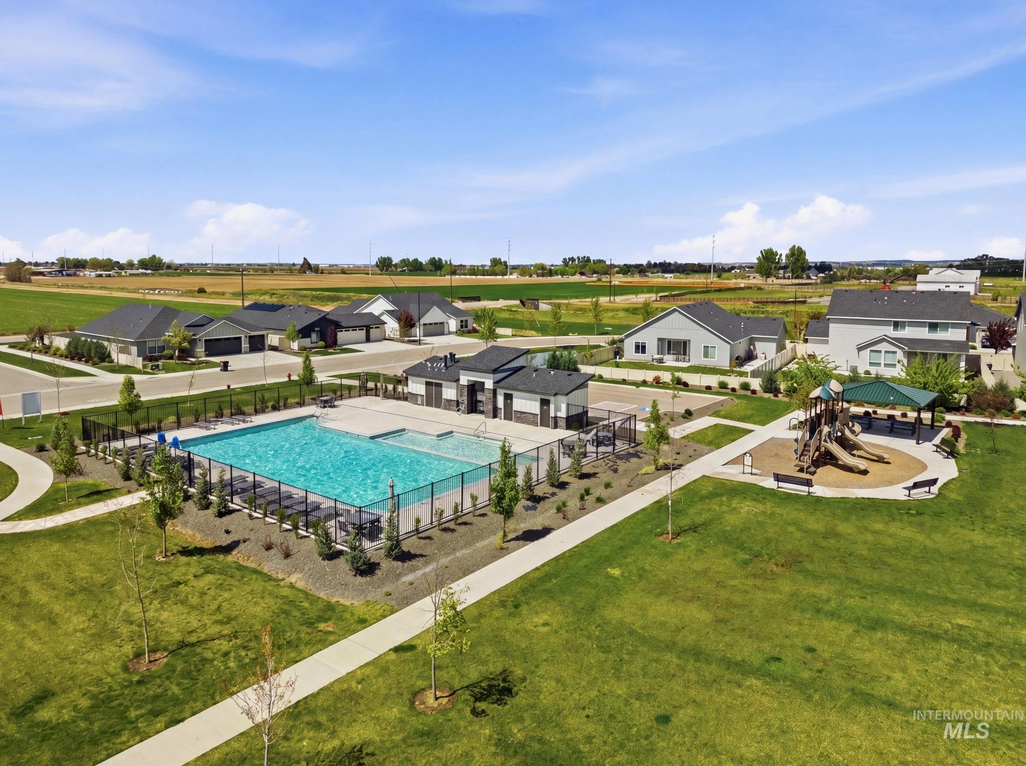 4254 N Camp Creek Ave, Meridian, Idaho 83646, 3 Bedrooms, 2.5 Bathrooms, Residential For Sale, Price $462,990, 98987152