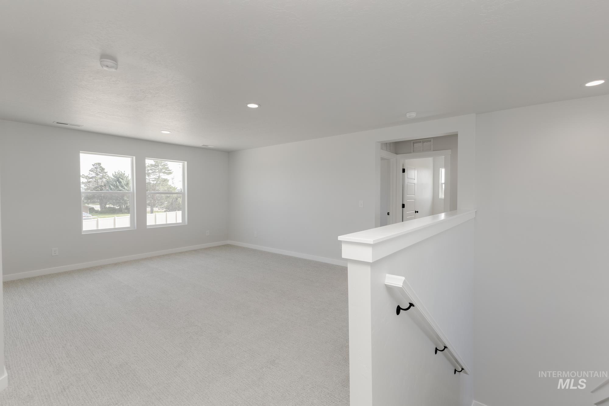 8274 E Cool River Lp, Nampa, Idaho 83687, 4 Bedrooms, 3 Bathrooms, Residential For Sale, Price $587,990, 98987155