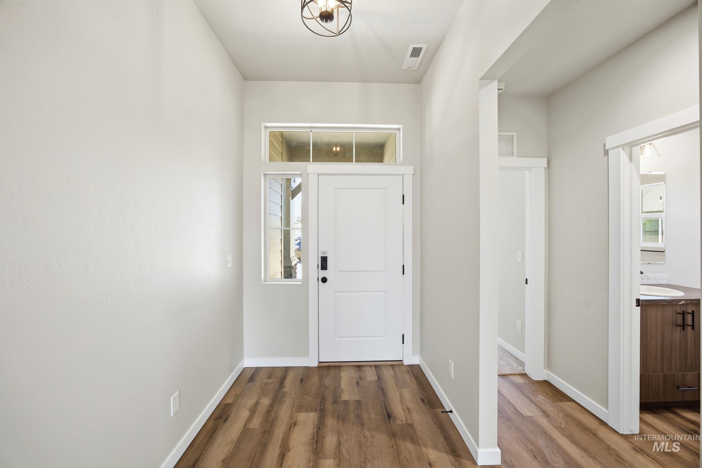 8286 E Cool River Lp, Nampa, Idaho 83687, 4 Bedrooms, 2 Bathrooms, Residential For Sale, Price $544,990, 98987156