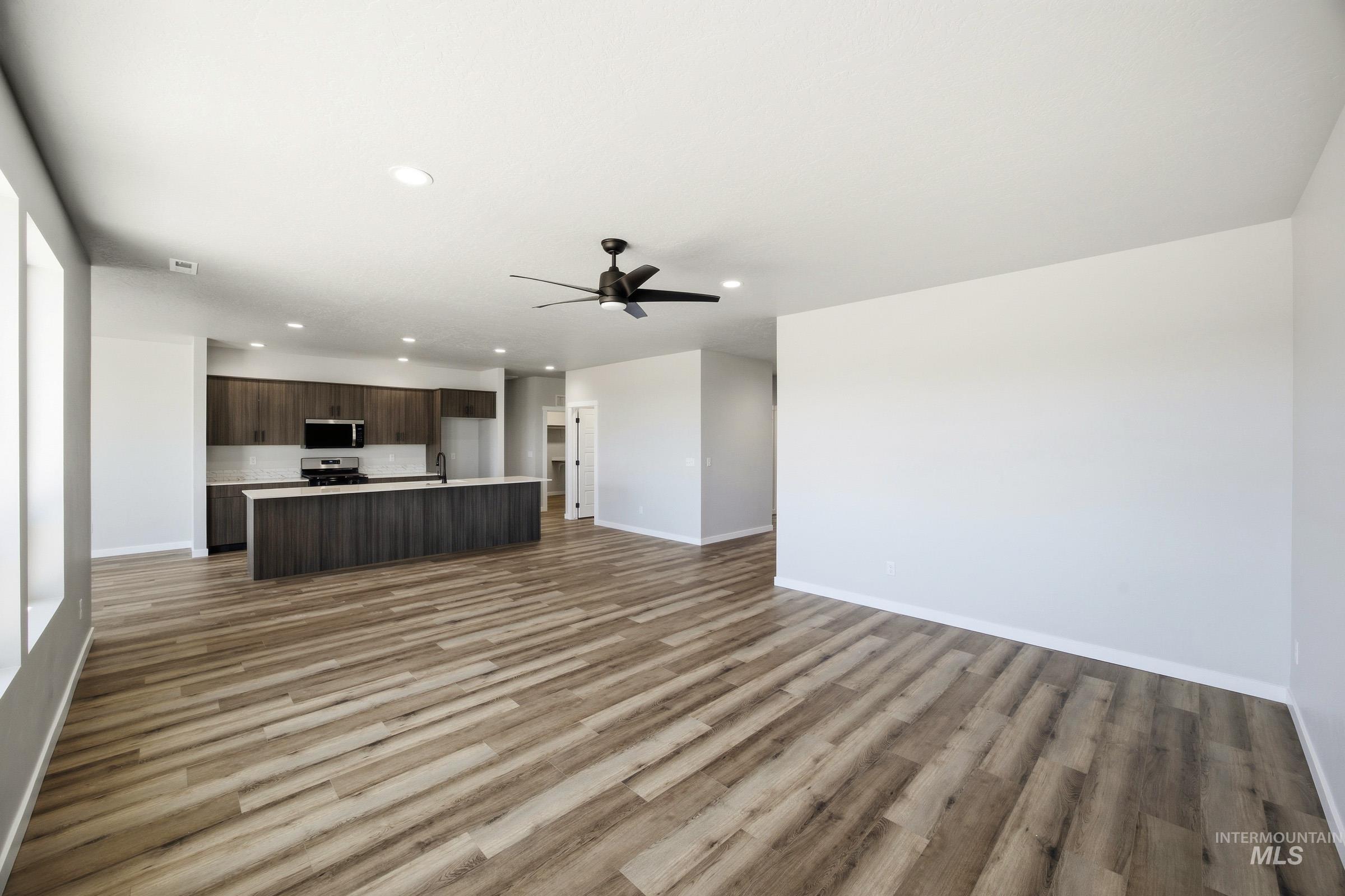 8286 E Cool River Lp, Nampa, Idaho 83687, 4 Bedrooms, 2 Bathrooms, Residential For Sale, Price $544,990, 98987156