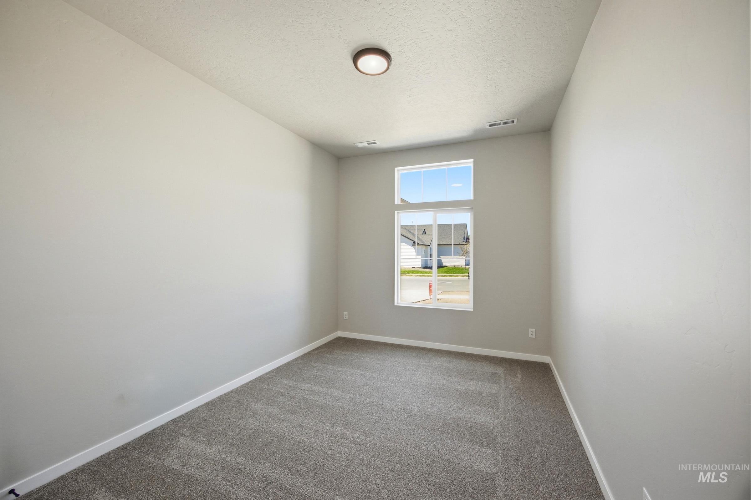 8286 E Cool River Lp, Nampa, Idaho 83687, 4 Bedrooms, 2 Bathrooms, Residential For Sale, Price $544,990, 98987156