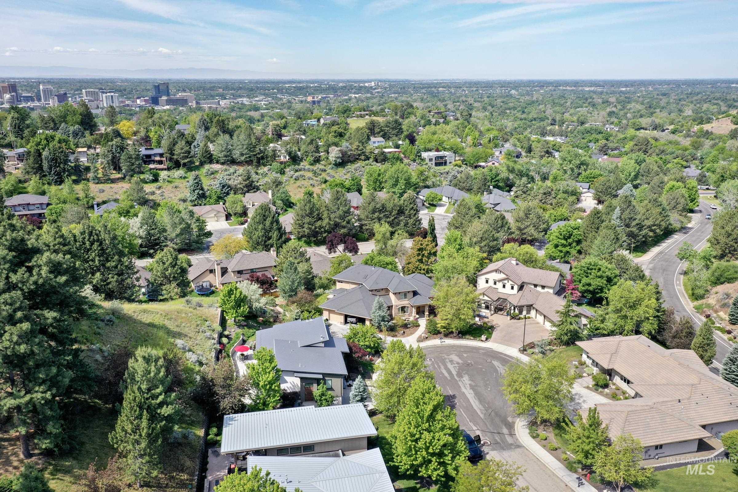 437 E Cave, Boise, Idaho 83709, 4 Bedrooms, 3 Bathrooms, Residential For Sale, Price $1,435,000,MLS 98987163