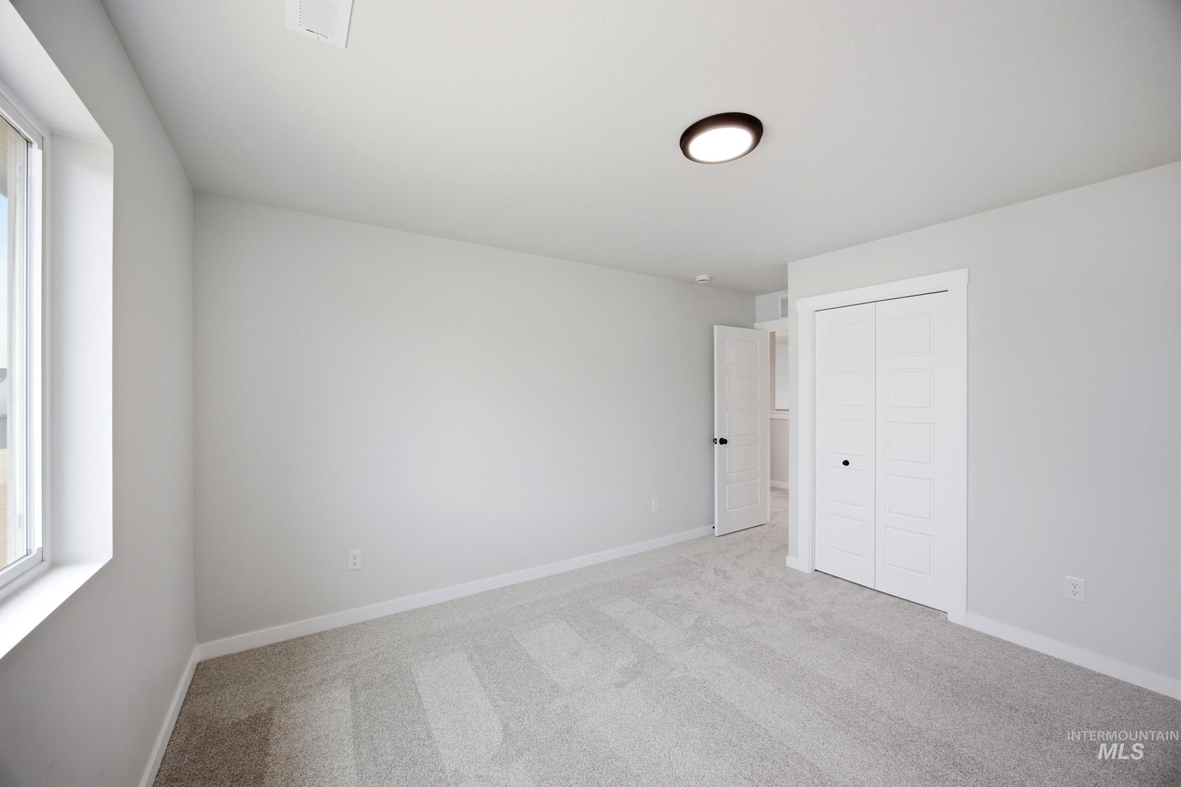 4238 E Rincon Dr, Meridian, Idaho 83642, 5 Bedrooms, 2.5 Bathrooms, Residential For Sale, Price $654,990, 98987167
