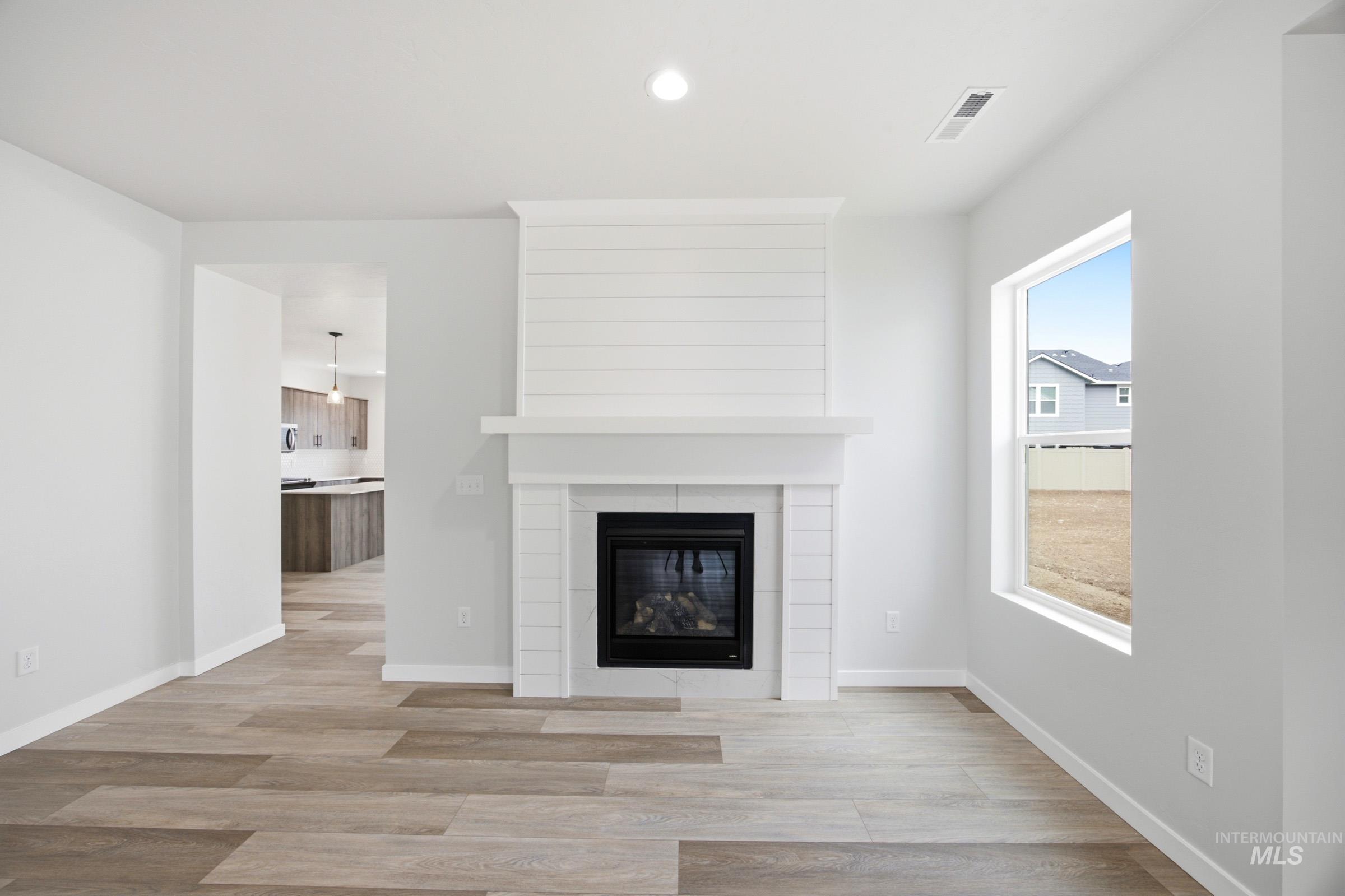 4238 E Rincon Dr, Meridian, Idaho 83642, 5 Bedrooms, 2.5 Bathrooms, Residential For Sale, Price $654,990, 98987167