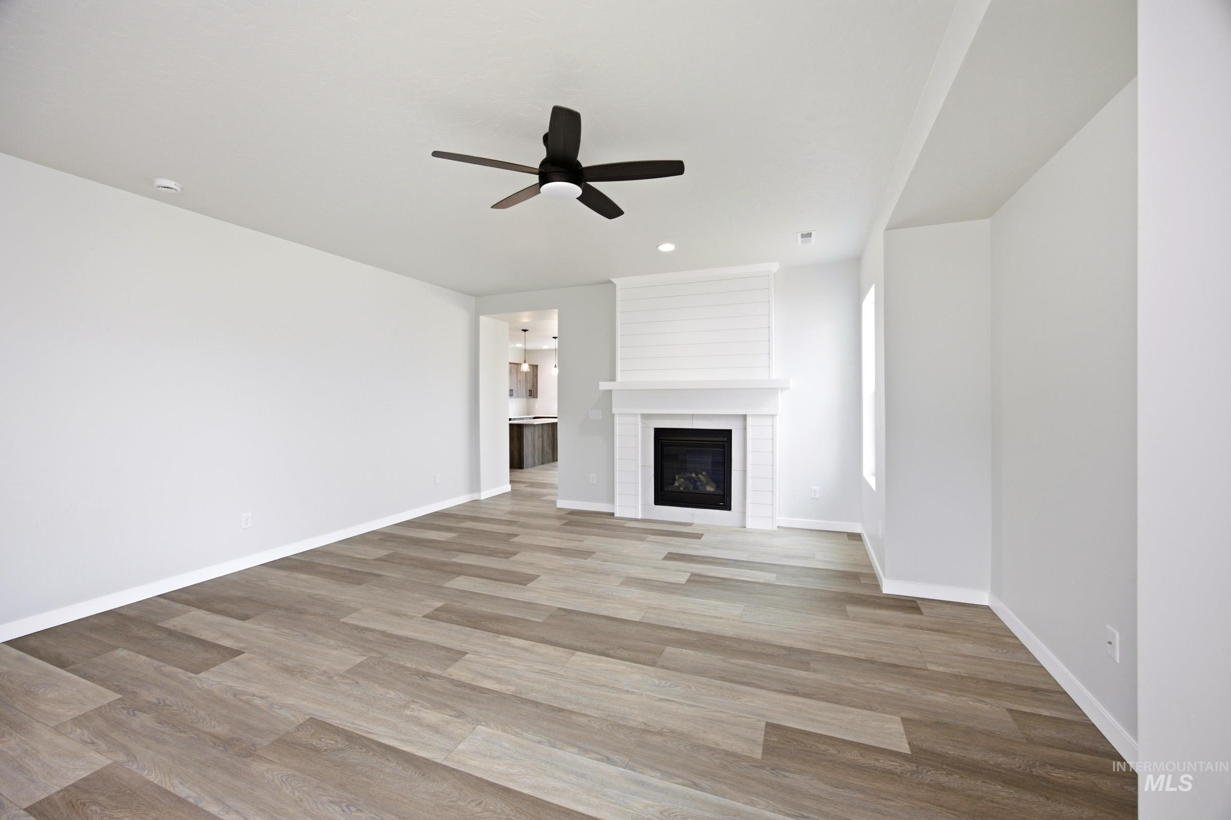 4238 E Rincon Dr, Meridian, Idaho 83642, 5 Bedrooms, 2.5 Bathrooms, Residential For Sale, Price $654,990, 98987167