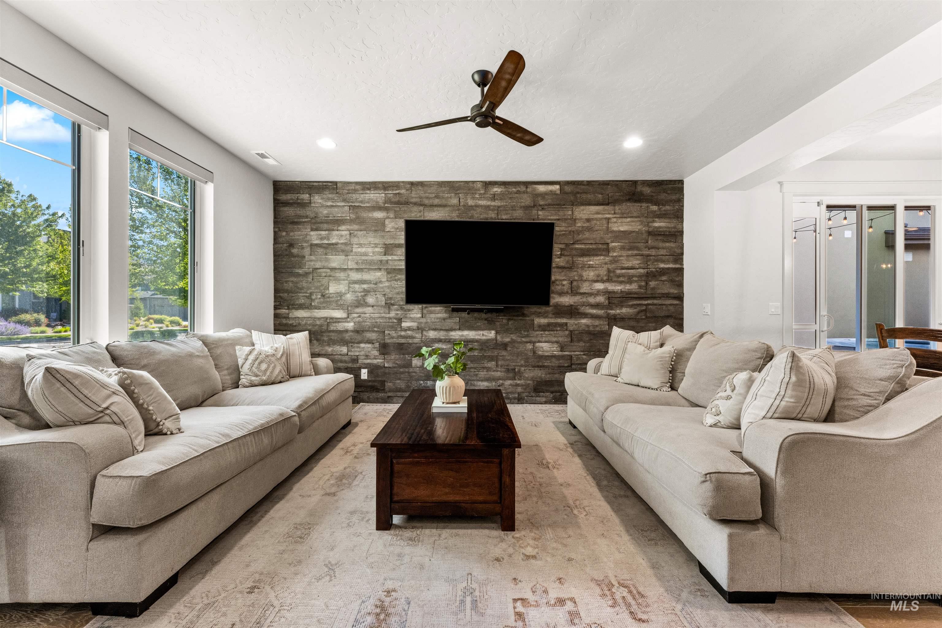 4471 E Parkcenter Blvd, Boise, Idaho 83716, 4 Bedrooms, 2.5 Bathrooms, Residential For Sale, Price $720,000,MLS 98987168