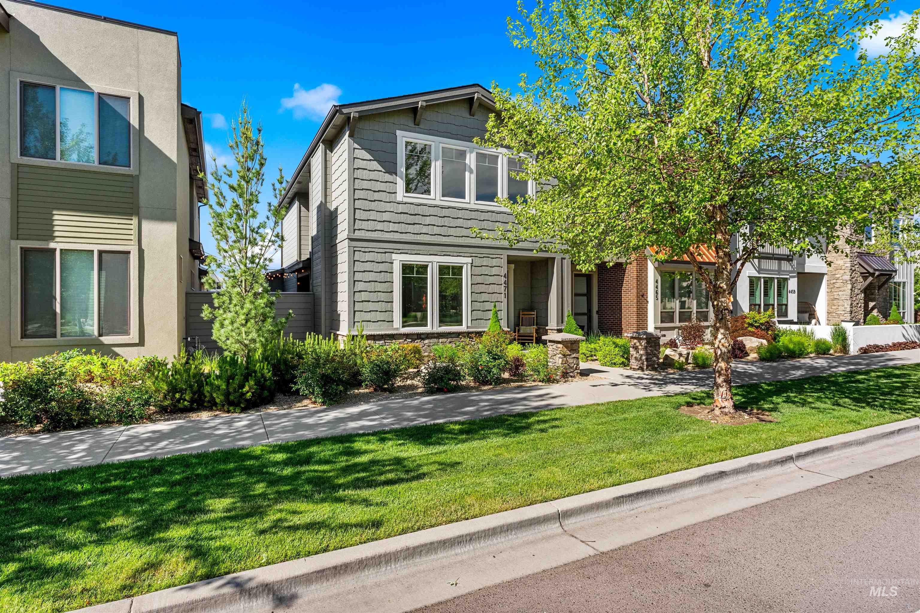 4471 E Parkcenter Blvd, Boise, Idaho 83716, 4 Bedrooms, 2.5 Bathrooms, Residential For Sale, Price $720,000,MLS 98987168