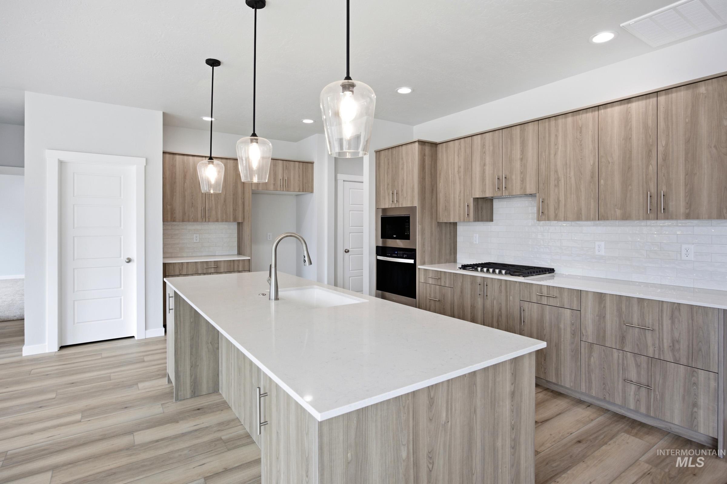 4157 E Rincon Dr, Meridian, Idaho 83642, 4 Bedrooms, 3.5 Bathrooms, Residential For Sale, Price $759,990, 98987169