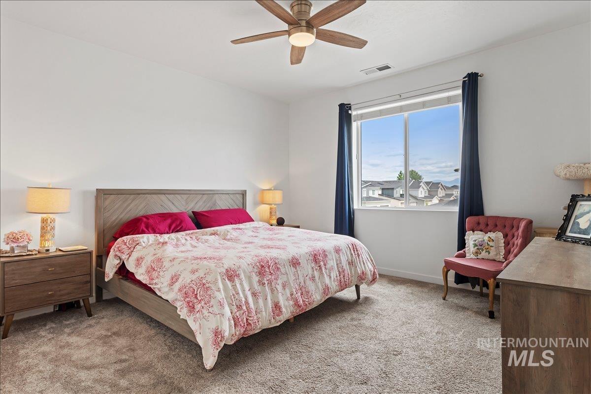 313 N Stone Canyon, Star, Idaho 83669, 3 Bedrooms, 2.5 Bathrooms, Residential For Sale, Price $365,000, 98987171