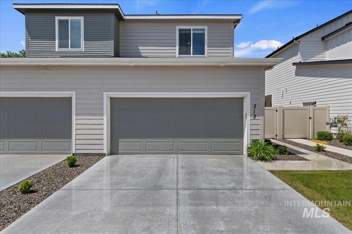 313 N Stone Canyon, Star, Idaho 83669, 3 Bedrooms, 2.5 Bathrooms, Residential For Sale, Price $365,000, 98987171