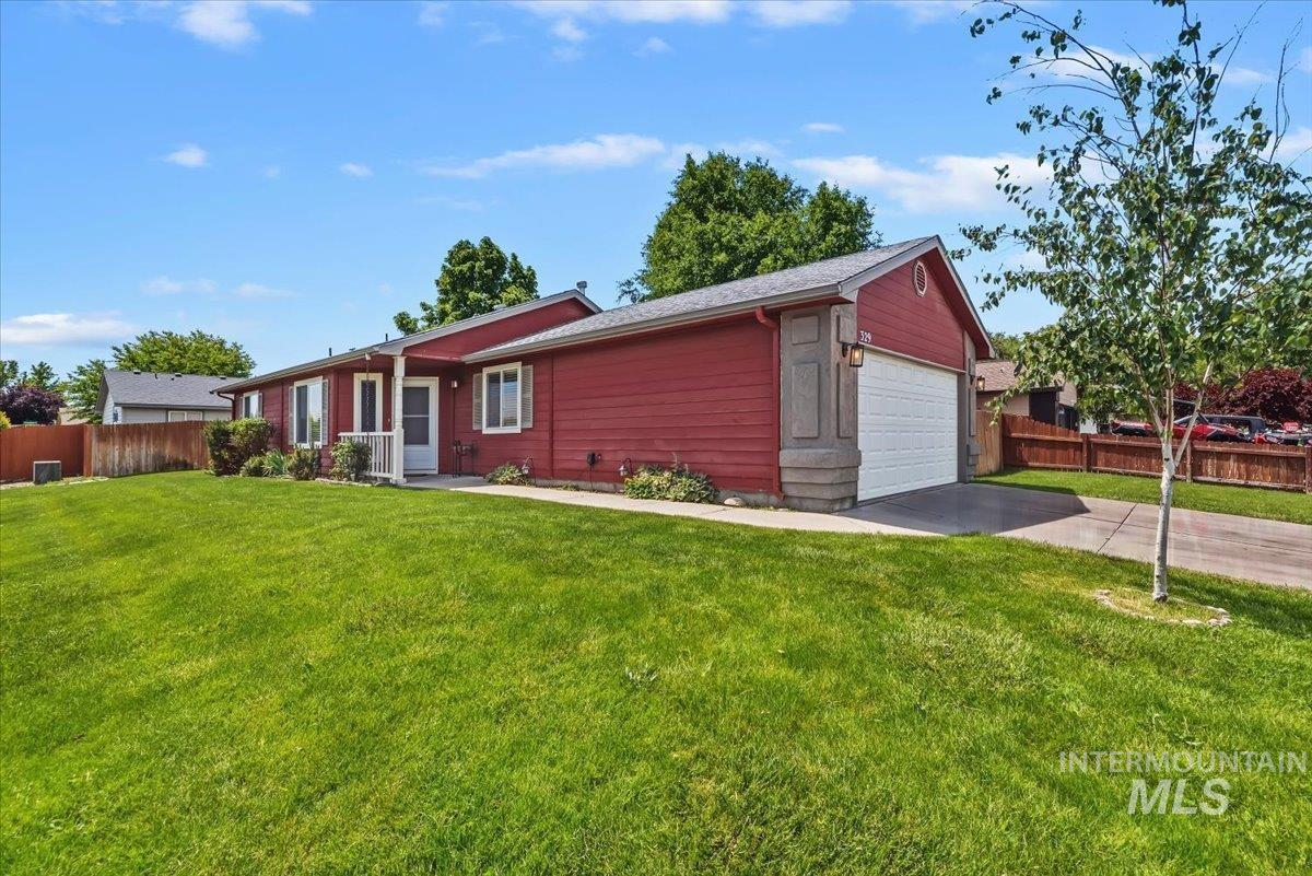329 Palace Way, Nampa, Idaho 83687, 3 Bedrooms, 1 Bathroom, Residential For Sale, Price $358,000, 98987173