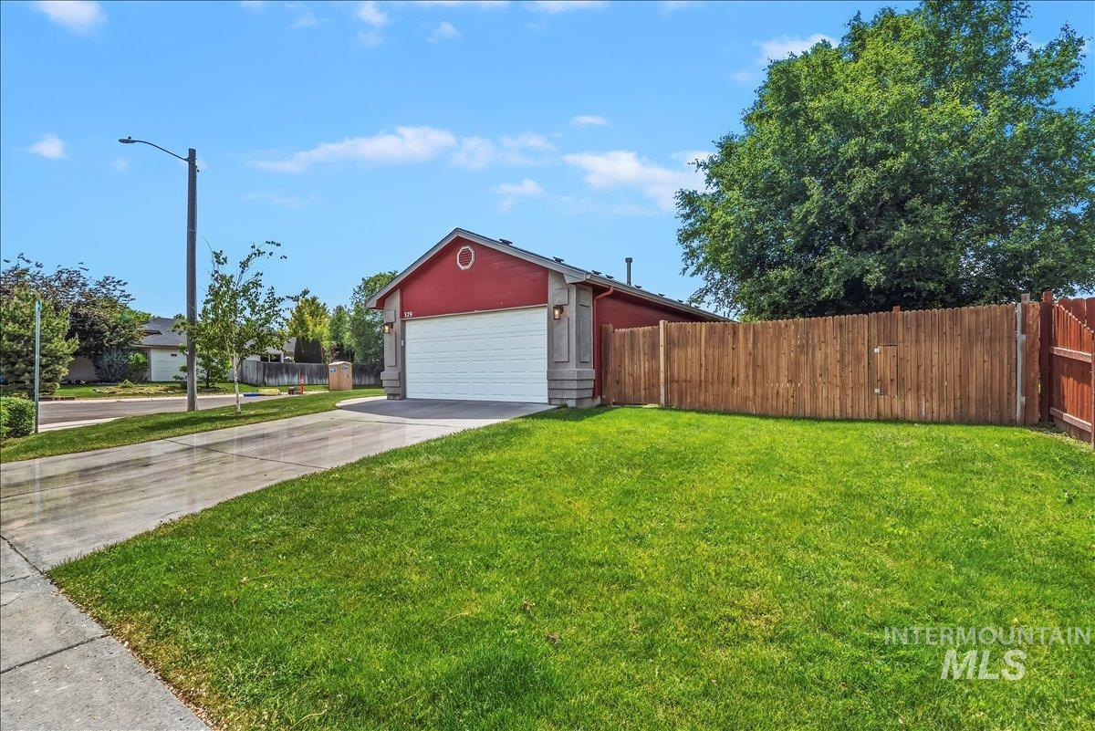 329 Palace Way, Nampa, Idaho 83687, 3 Bedrooms, 1 Bathroom, Residential For Sale, Price $358,000, 98987173