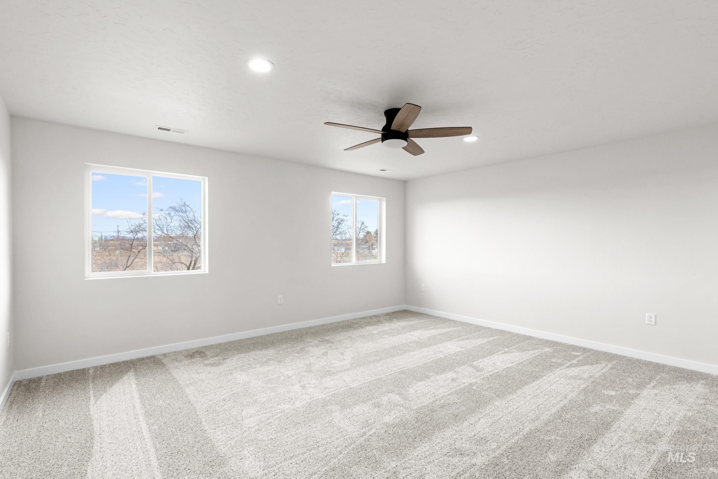 13677 Redway Ct, Caldwell, Idaho 83607, 5 Bedrooms, 2.5 Bathrooms, Residential For Sale, Price $499,990, 98987179