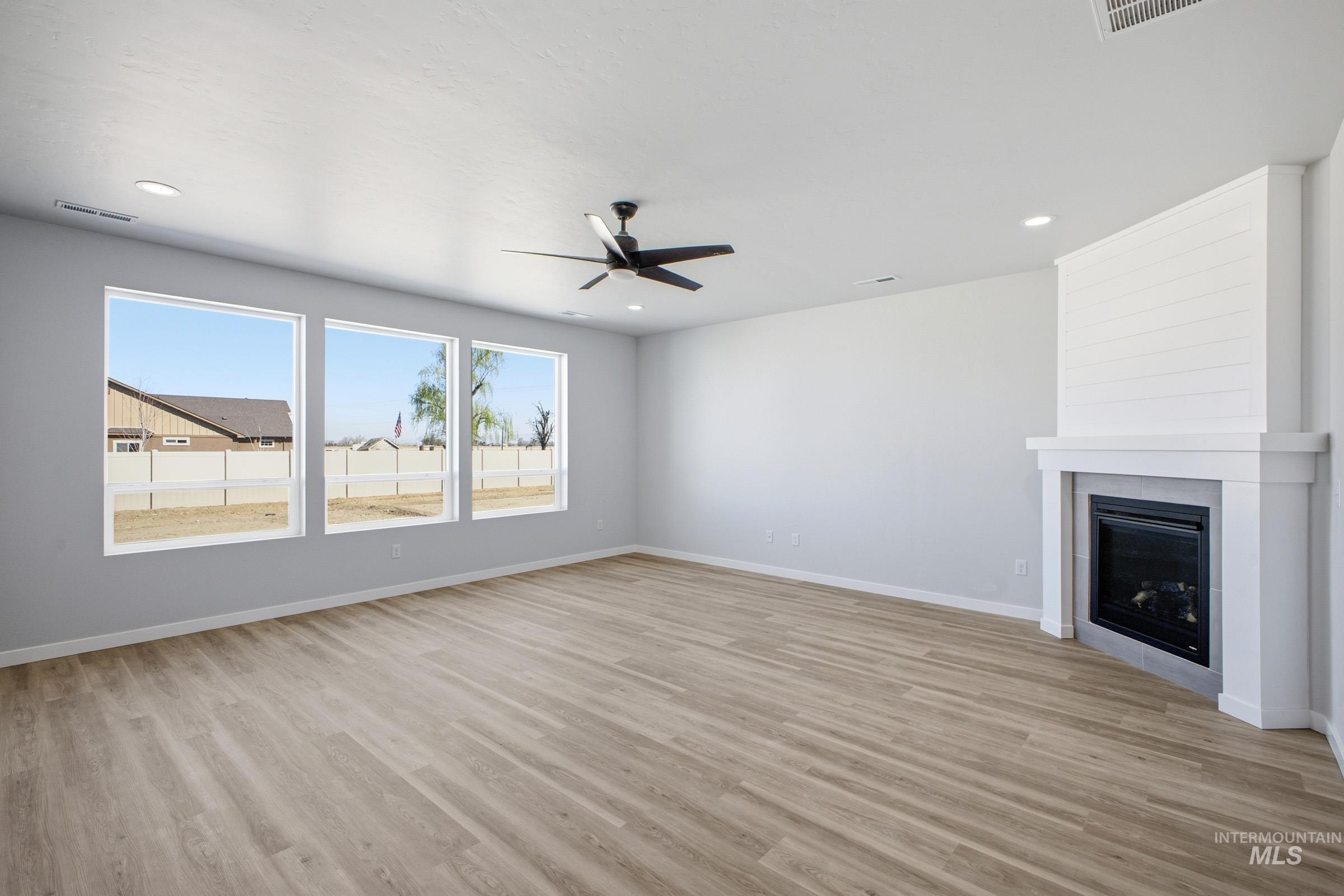 13633 Redway Ct, Caldwell, Idaho 83607, 4 Bedrooms, 3.5 Bathrooms, Residential For Sale, Price $579,990, 98987180