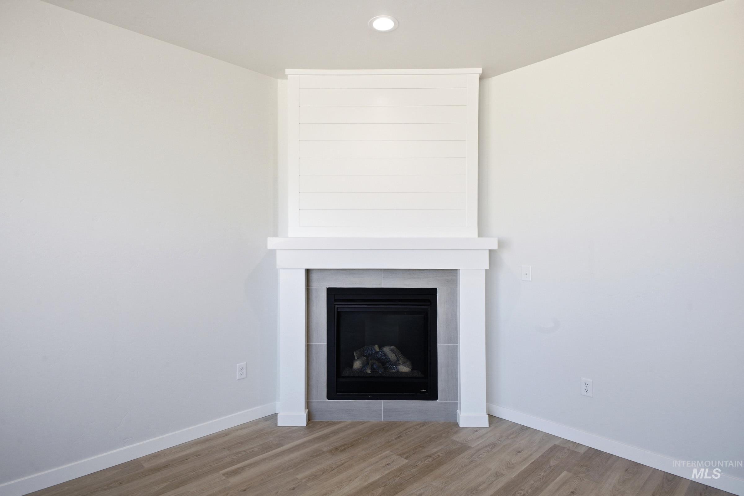 13633 Redway Ct, Caldwell, Idaho 83607, 4 Bedrooms, 3.5 Bathrooms, Residential For Sale, Price $579,990, 98987180