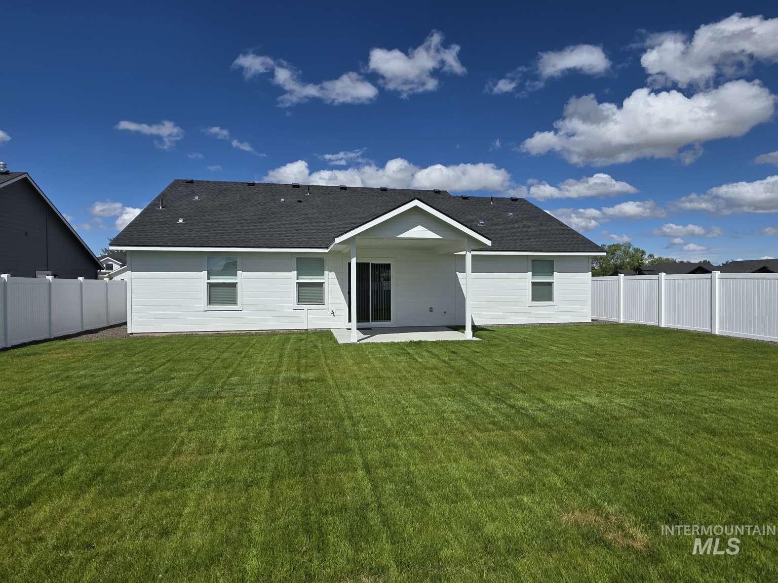 322 N 11th St, Parma, Idaho 83660, 3 Bedrooms, 2 Bathrooms, Residential For Sale, Price $359,900, 98987183