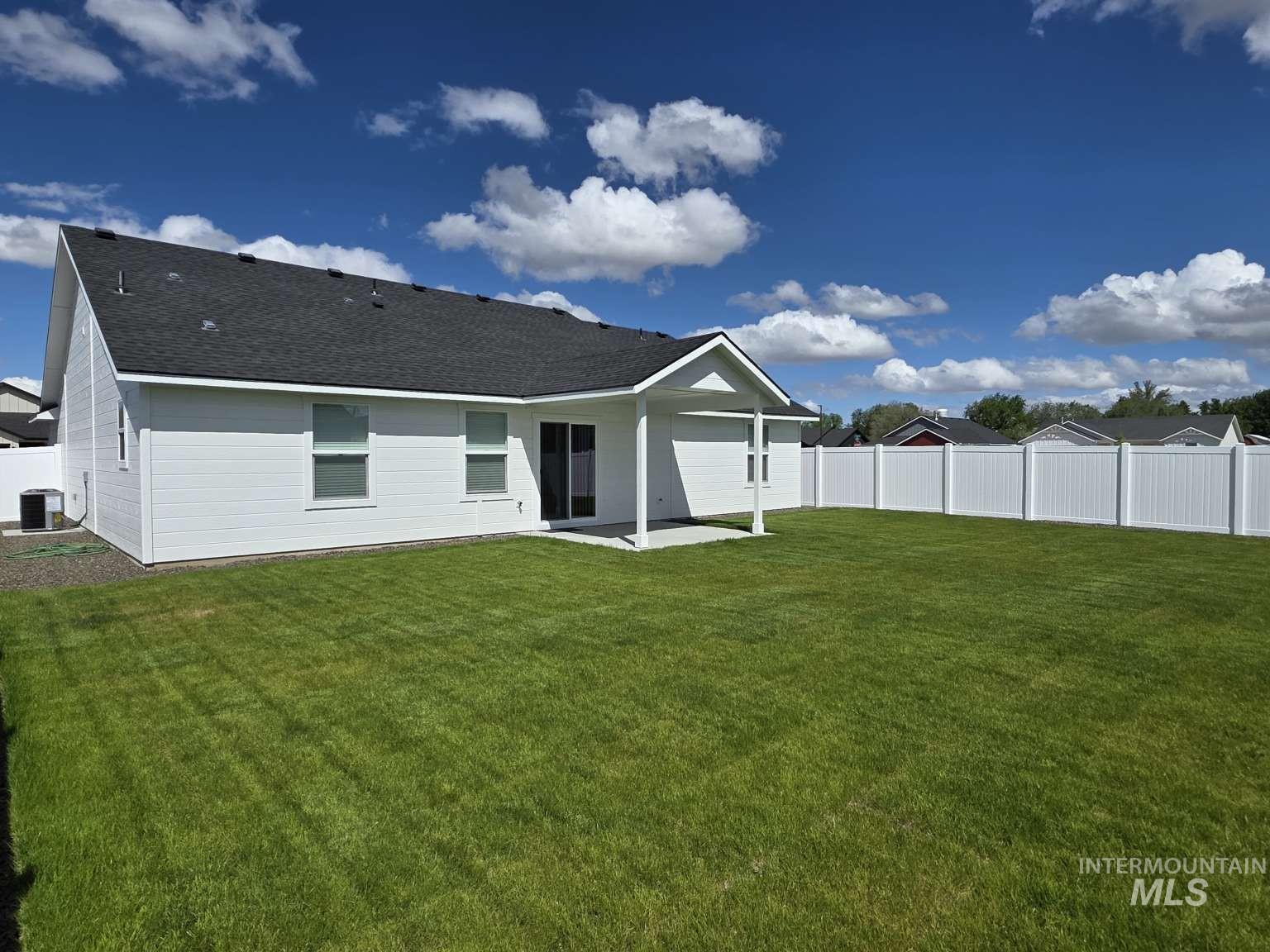 322 N 11th St, Parma, Idaho 83660, 3 Bedrooms, 2 Bathrooms, Residential For Sale, Price $359,900, 98987183