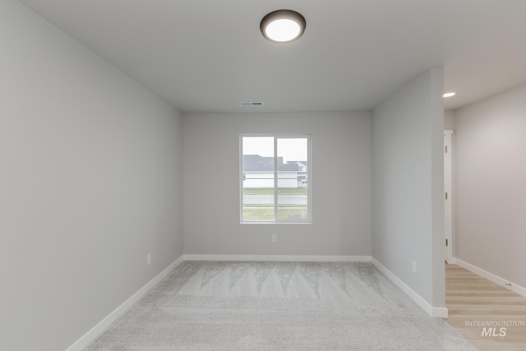 3660 E Jamestown Dr, Nampa, Idaho 83686, 4 Bedrooms, 2.5 Bathrooms, Residential For Sale, Price $474,990, 98987188