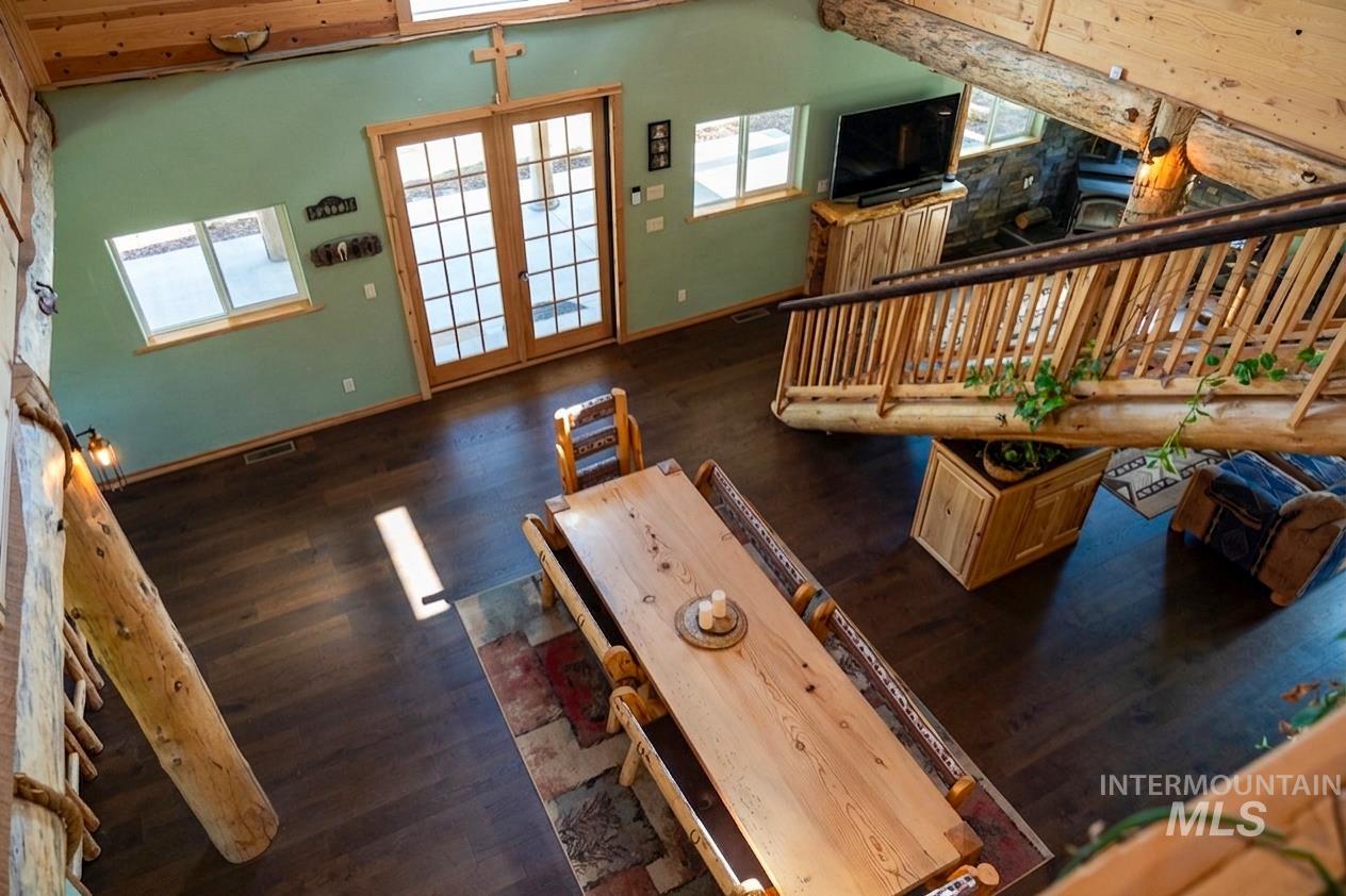 41 Watson Lane, Horseshoe Bend, Idaho 83629, 3 Bedrooms, 2.5 Bathrooms, Residential For Sale, Price $900,000, 98987191