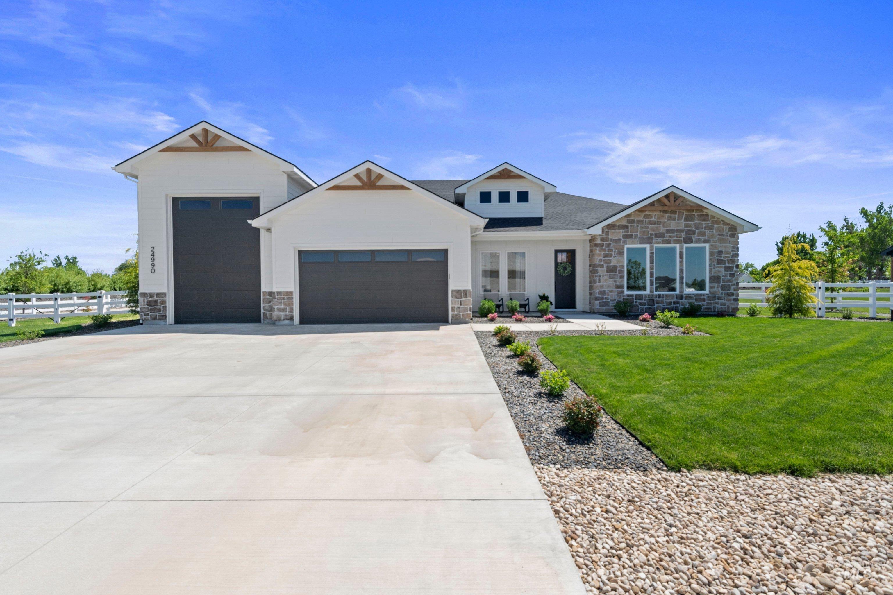 24990 Belgian Way, Middleton, Idaho 83644, 4 Bedrooms, 2.5 Bathrooms, Residential For Sale, Price $1,065,000, 98987193
