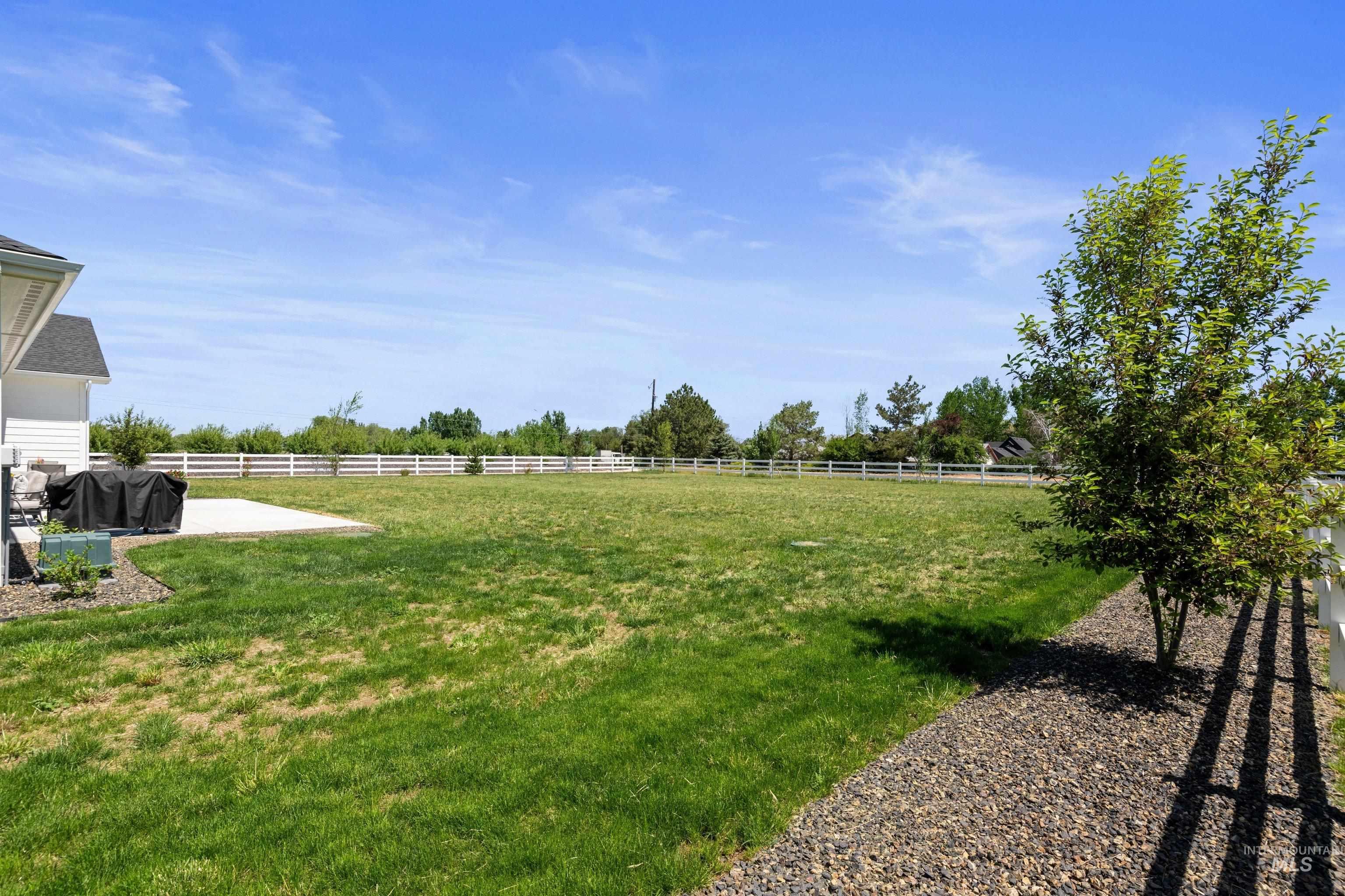 24990 Belgian Way, Middleton, Idaho 83644, 4 Bedrooms, 2.5 Bathrooms, Residential For Sale, Price $1,065,000, 98987193
