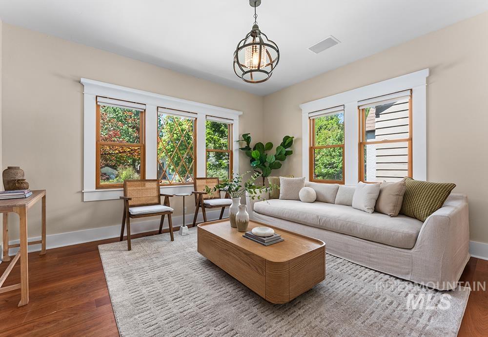 1000 N 21st, Boise, Idaho 83702, 3 Bedrooms, 3 Bathrooms, Residential For Sale, Price $1,089,000, 98987194