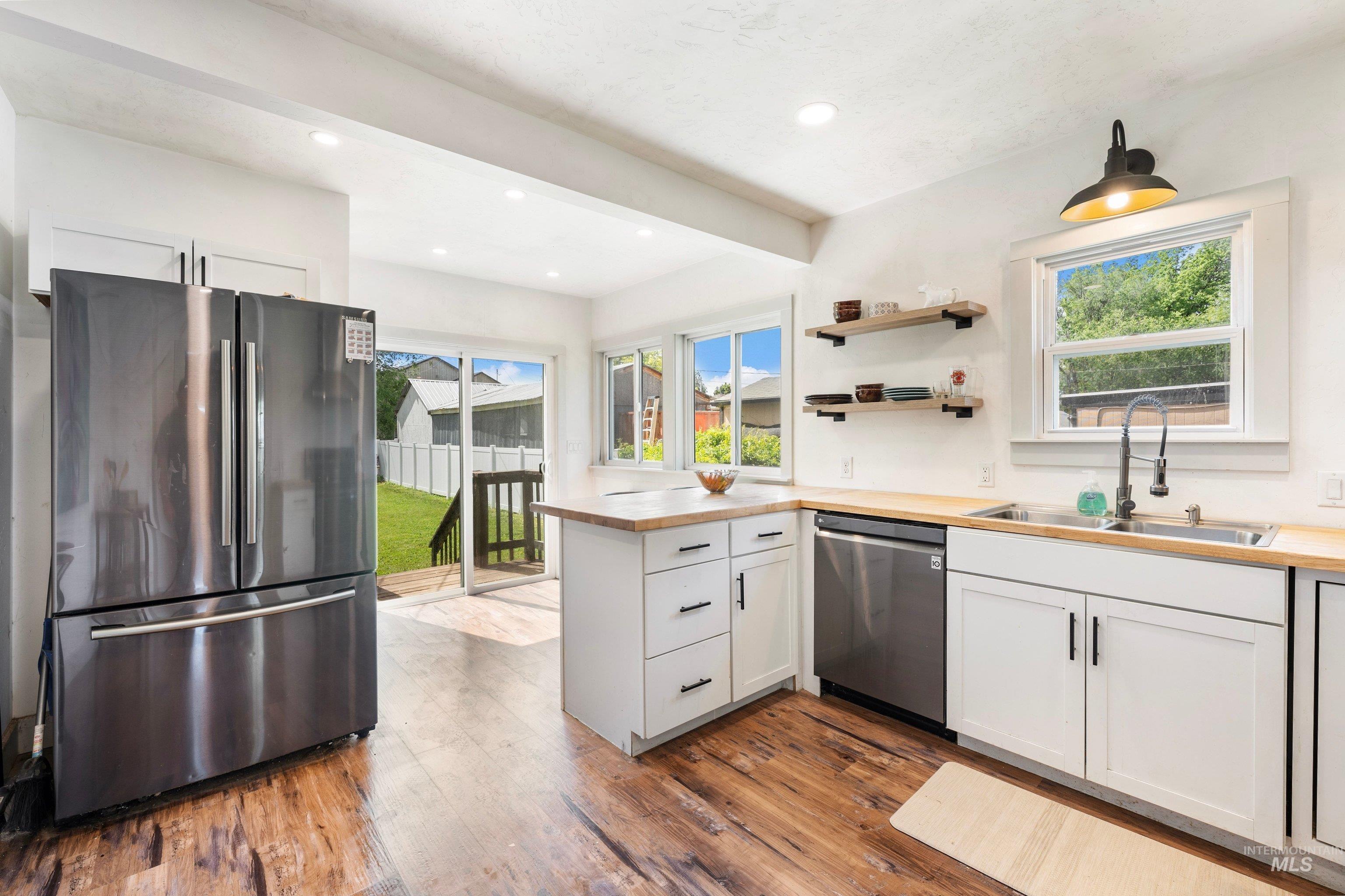 1116 9th Ave S, Nampa, Idaho 83651, 4 Bedrooms, 1 Bathroom, Residential For Sale, Price $315,000, 98987196