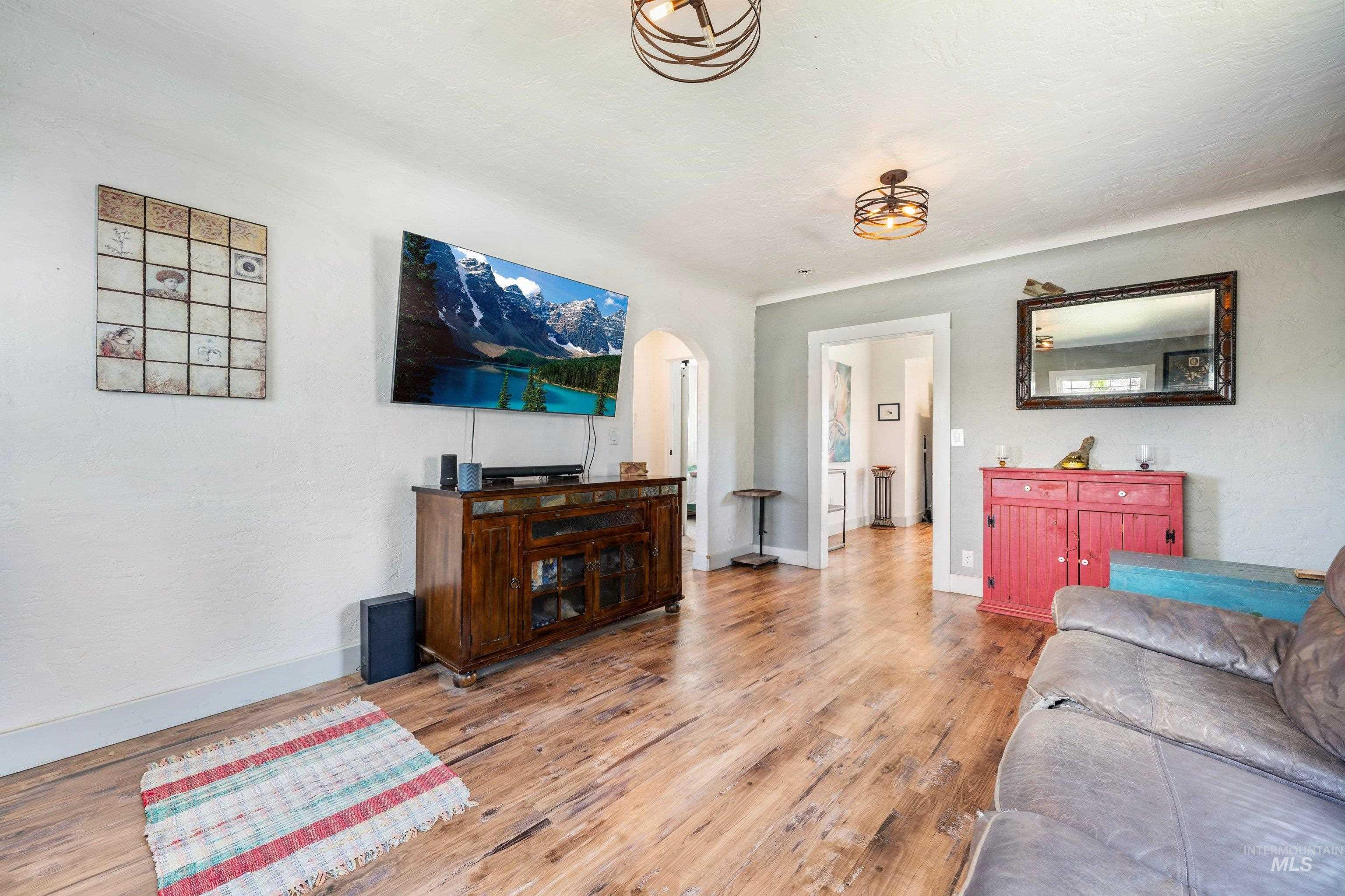1116 9th Ave S, Nampa, Idaho 83651, 4 Bedrooms, 1 Bathroom, Residential For Sale, Price $315,000, 98987196
