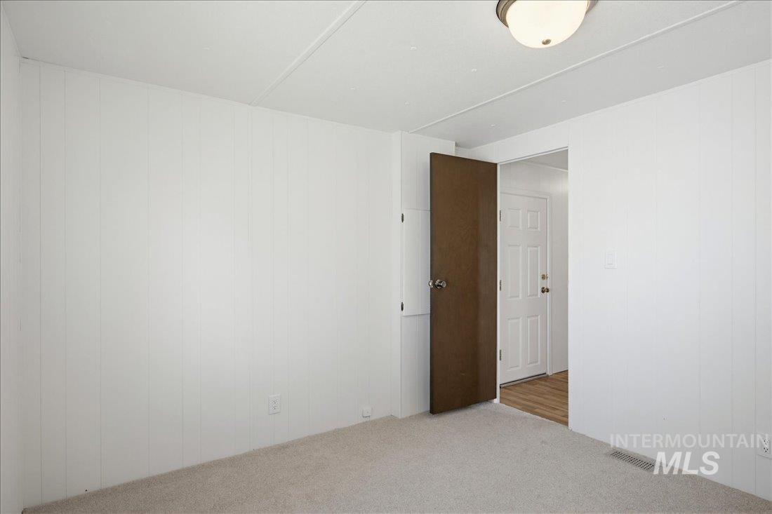 1600 E Main St, Emmett, Idaho 83617, 2 Bedrooms, 1 Bathroom, Residential For Sale, Price $59,500, 98987198