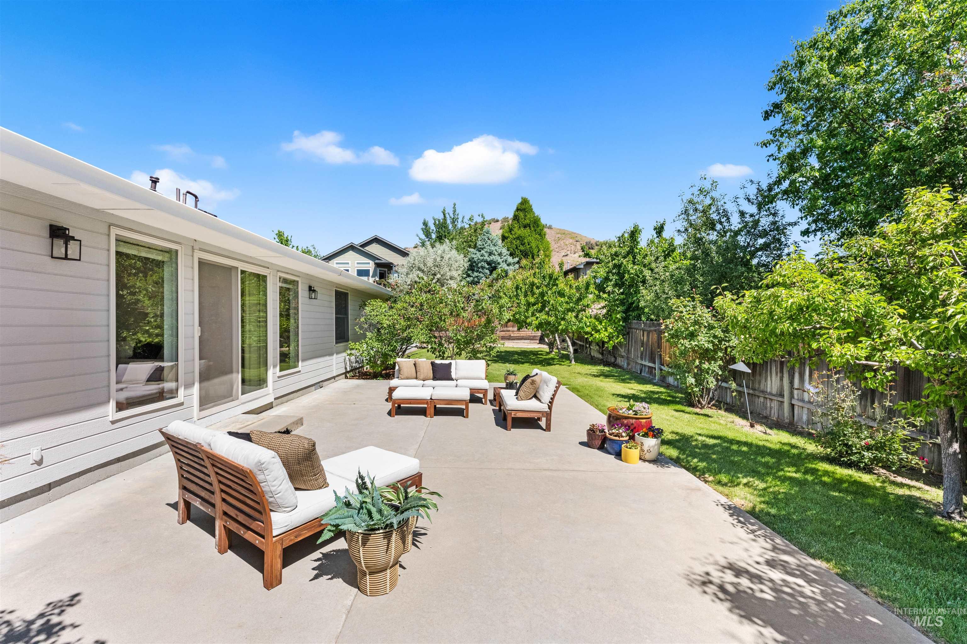 4156 N La Mesita Way, Boise, Idaho 83702, 5 Bedrooms, 2.5 Bathrooms, Residential For Sale, Price $1,375,000, 98987200