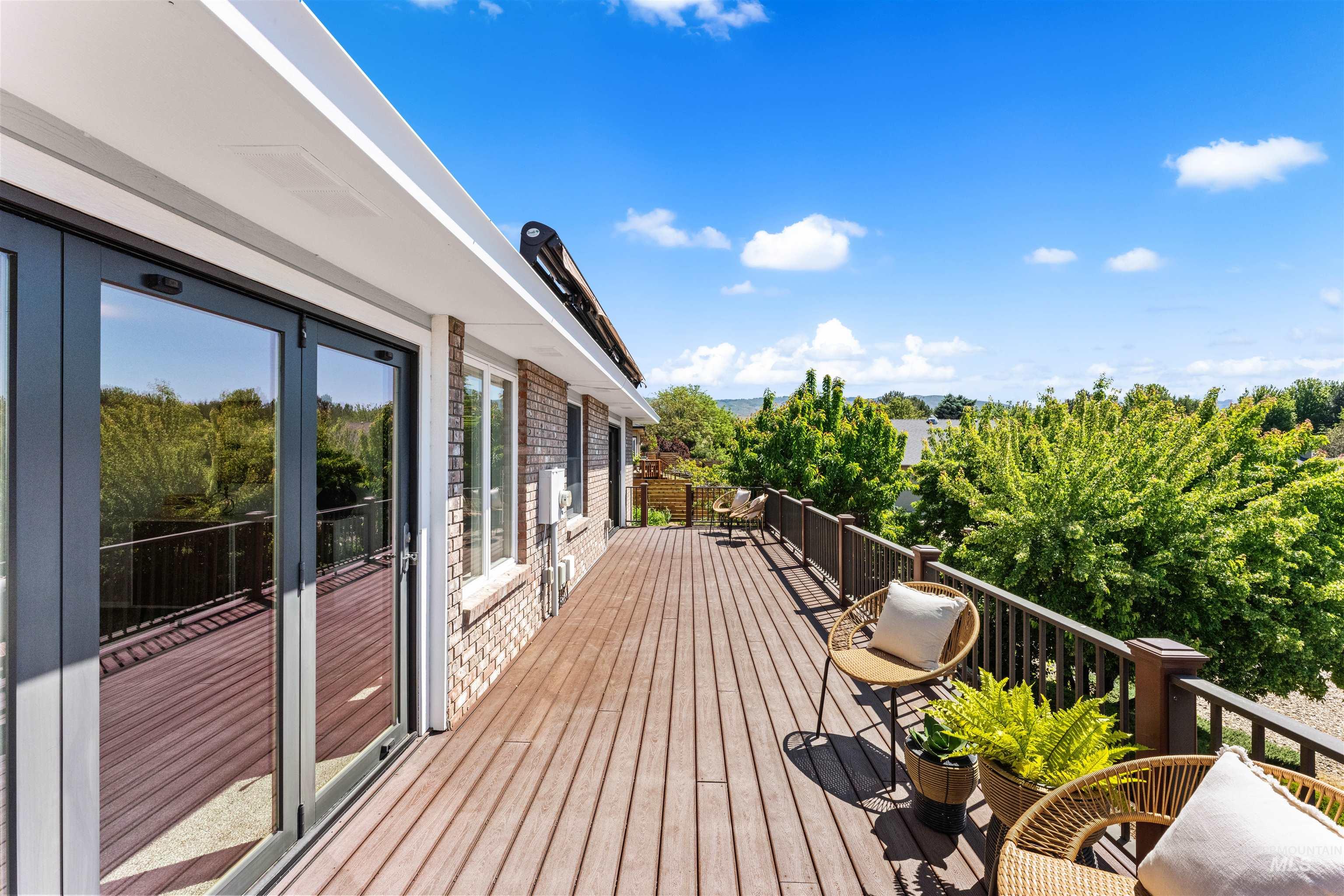 4156 N La Mesita Way, Boise, Idaho 83702, 5 Bedrooms, 2.5 Bathrooms, Residential For Sale, Price $1,375,000, 98987200