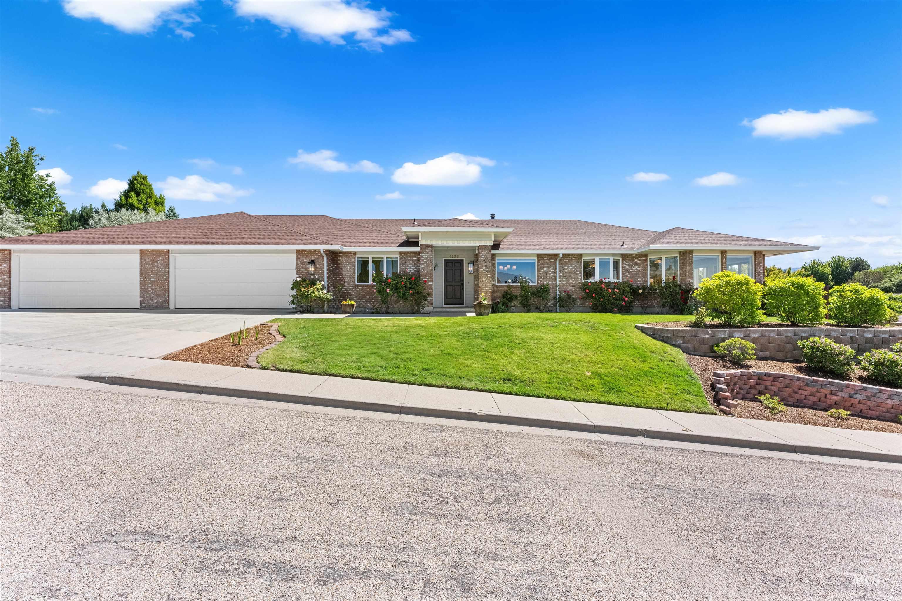 4156 N La Mesita Way, Boise, Idaho 83702, 5 Bedrooms, 2.5 Bathrooms, Residential For Sale, Price $1,375,000, 98987200