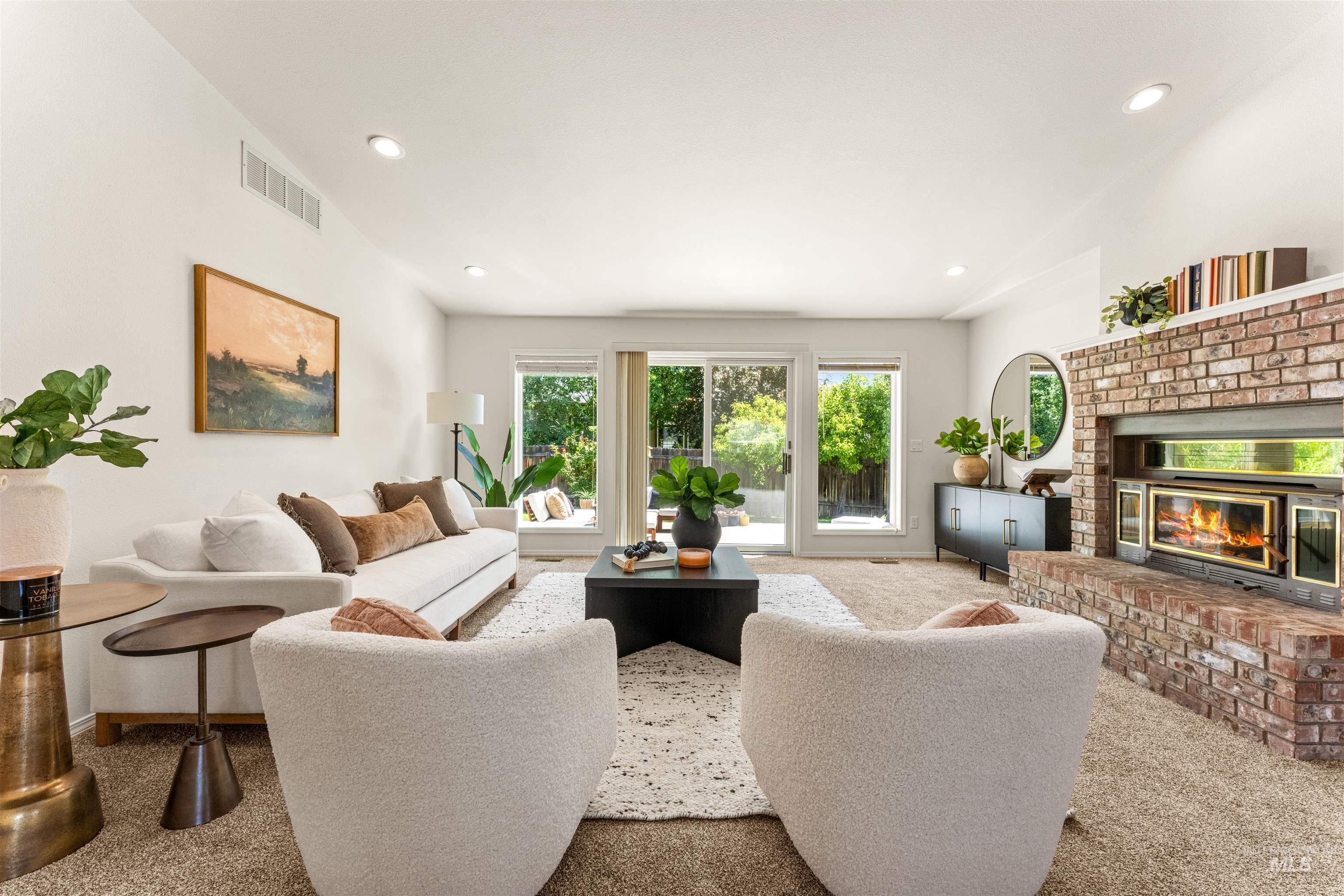 4156 N La Mesita Way, Boise, Idaho 83702, 5 Bedrooms, 2.5 Bathrooms, Residential For Sale, Price $1,375,000, 98987200