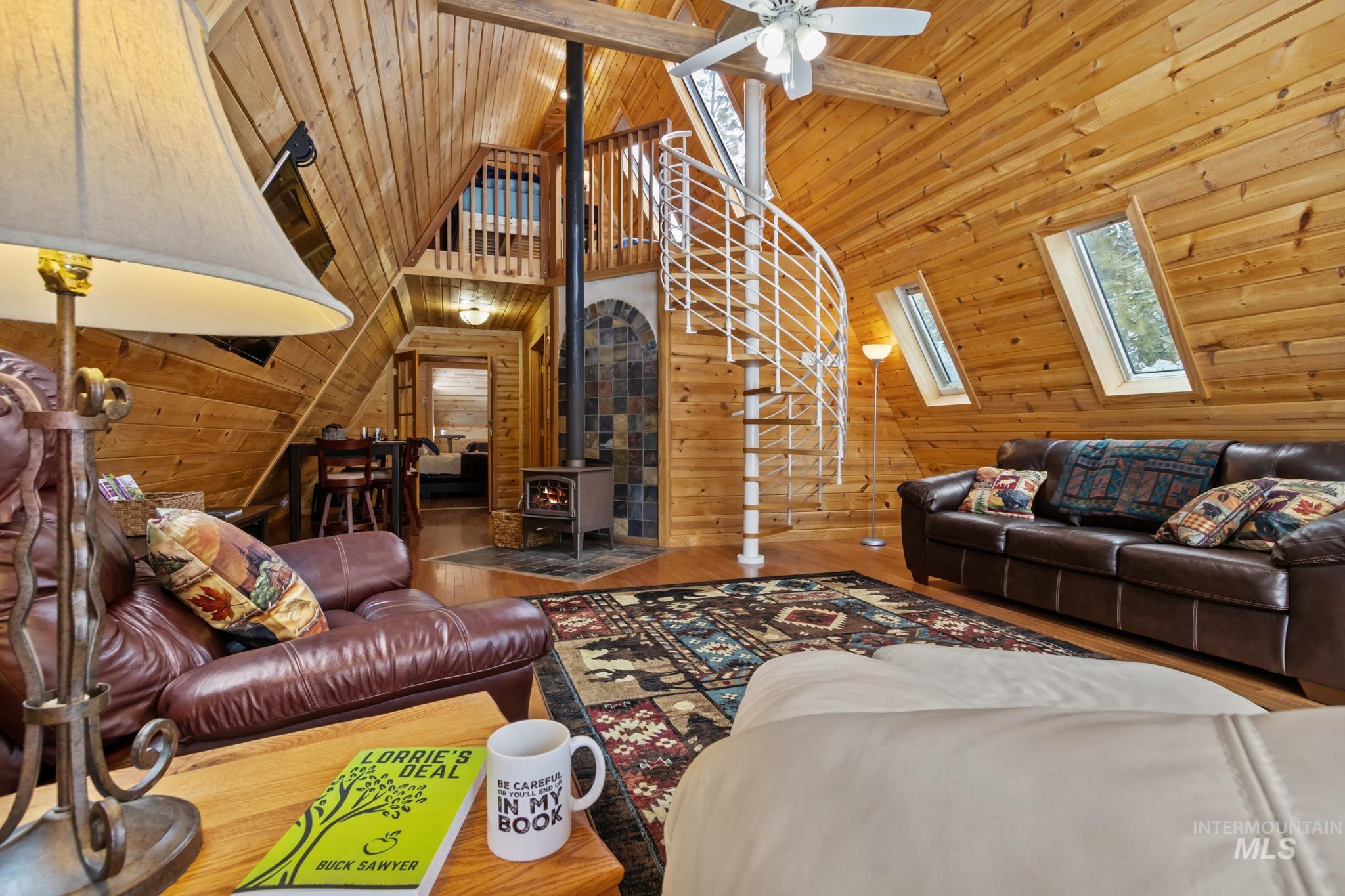 60 Wilderness Ranch Rd, Boise, Idaho 83716, 2 Bedrooms, 2 Bathrooms, Residential For Sale, Price $545,000, 98987201