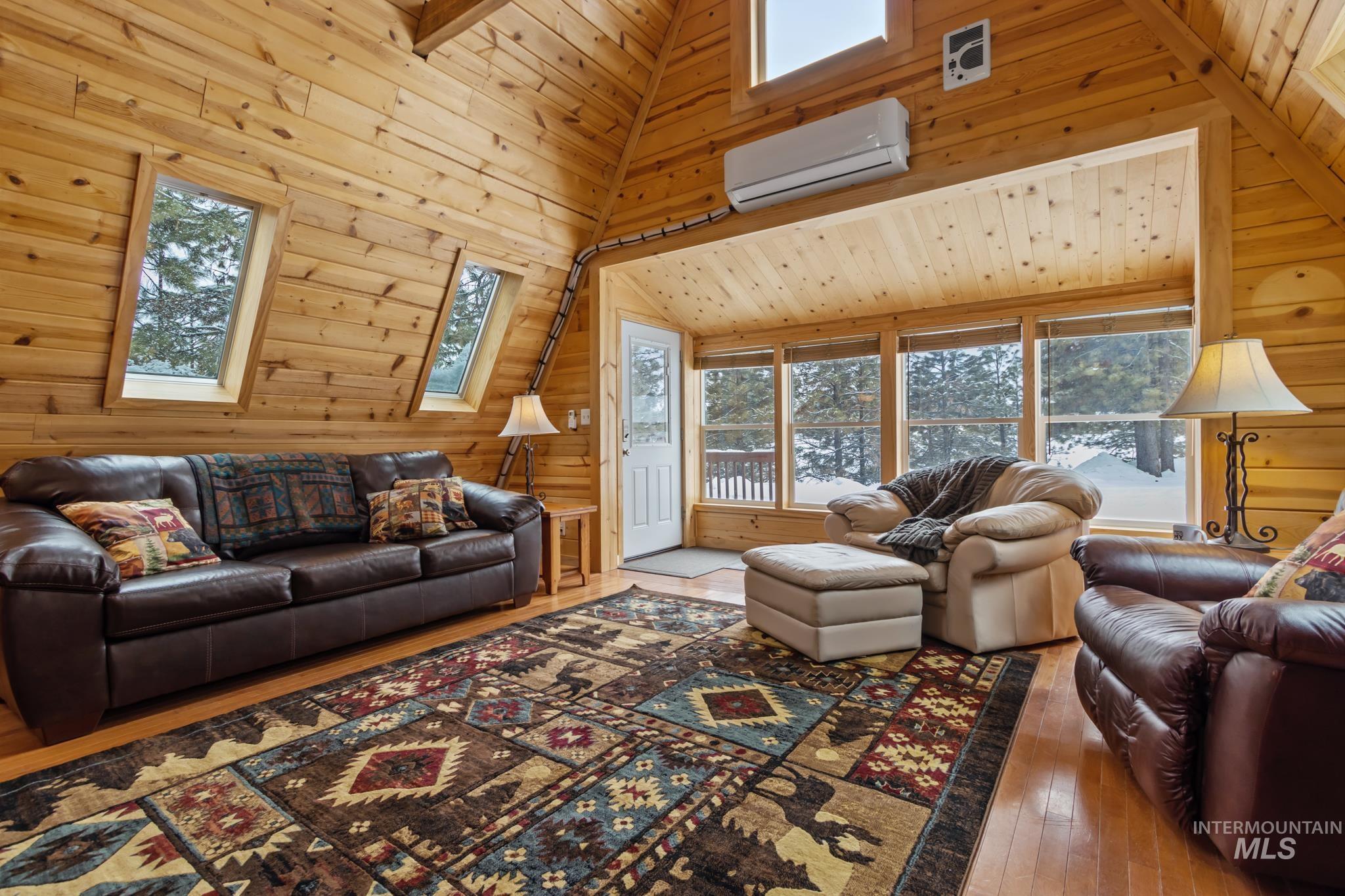 60 Wilderness Ranch Rd, Boise, Idaho 83716, 2 Bedrooms, 2 Bathrooms, Residential For Sale, Price $545,000, 98987201