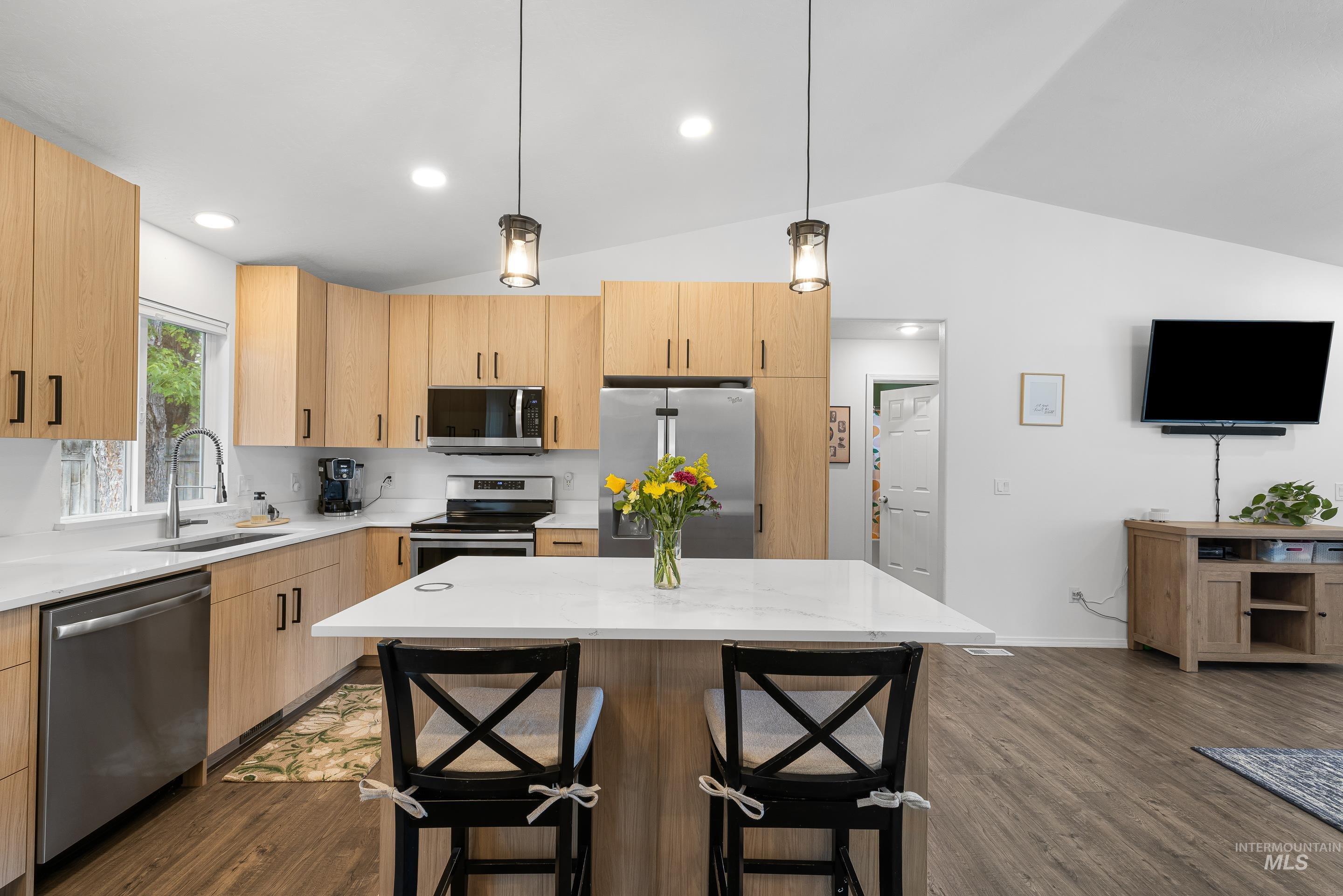 14285 Tara Street, Caldwell, Idaho 83607, 3 Bedrooms, 2 Bathrooms, Residential For Sale, Price $365,000, 98987202