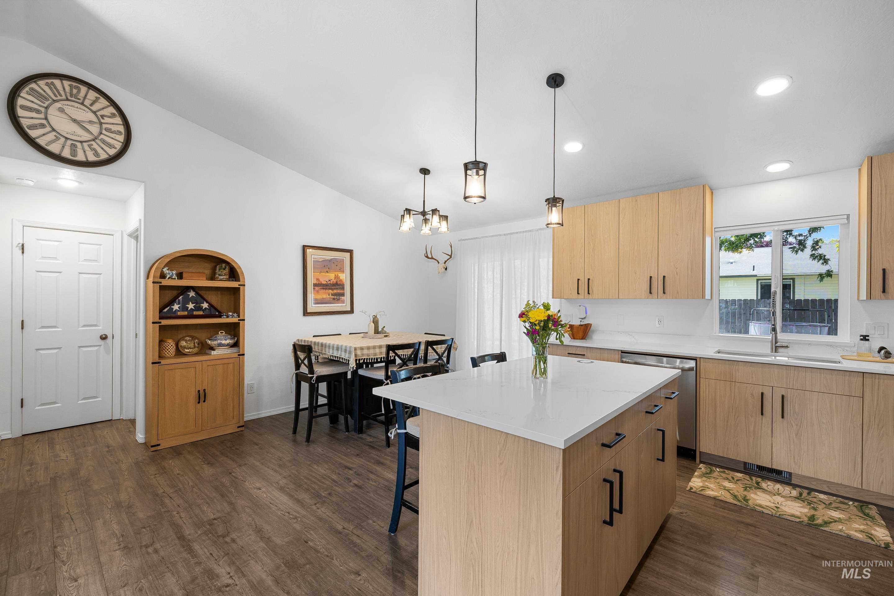 14285 Tara Street, Caldwell, Idaho 83607, 3 Bedrooms, 2 Bathrooms, Residential For Sale, Price $365,000, 98987202