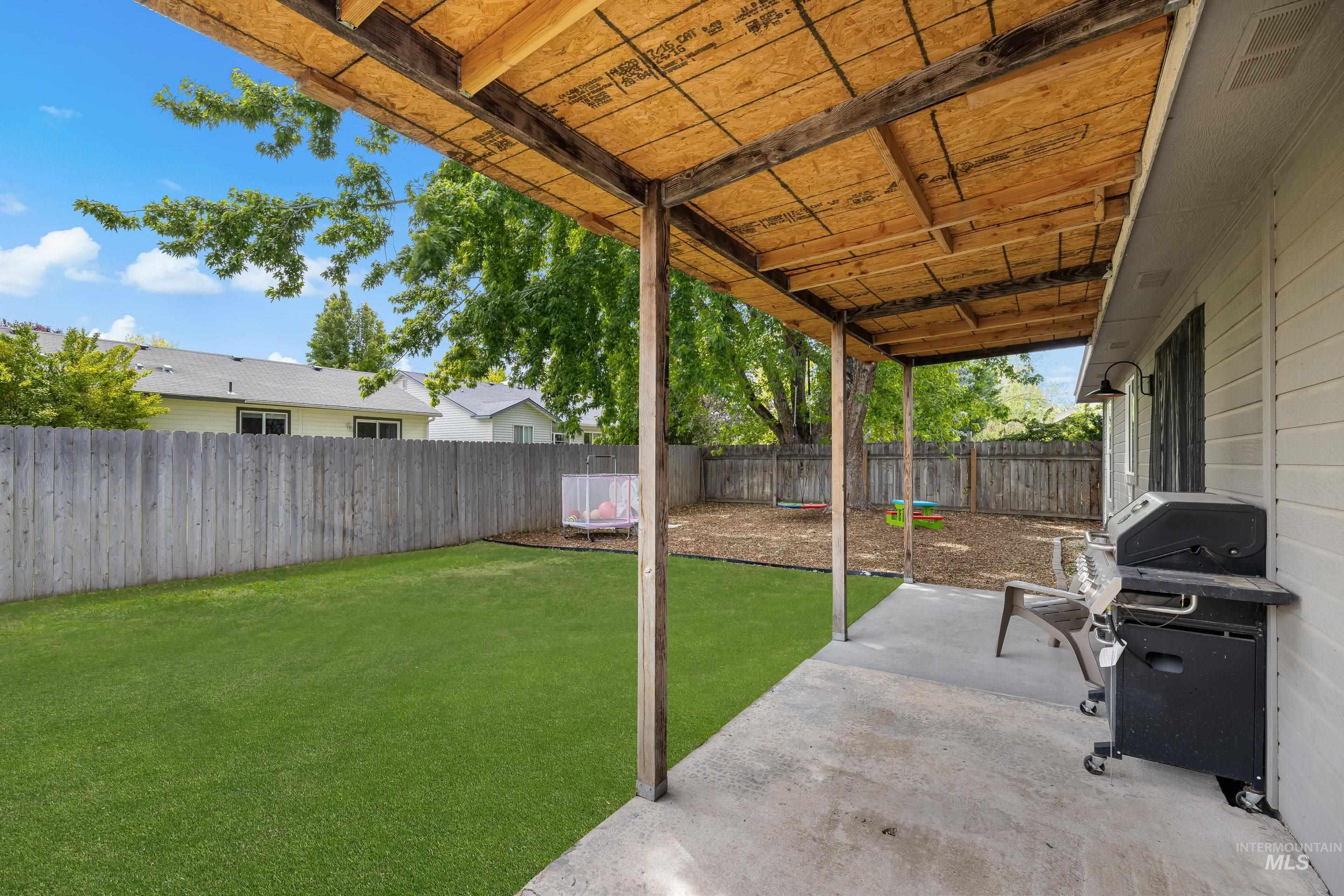 14285 Tara Street, Caldwell, Idaho 83607, 3 Bedrooms, 2 Bathrooms, Residential For Sale, Price $365,000, 98987202
