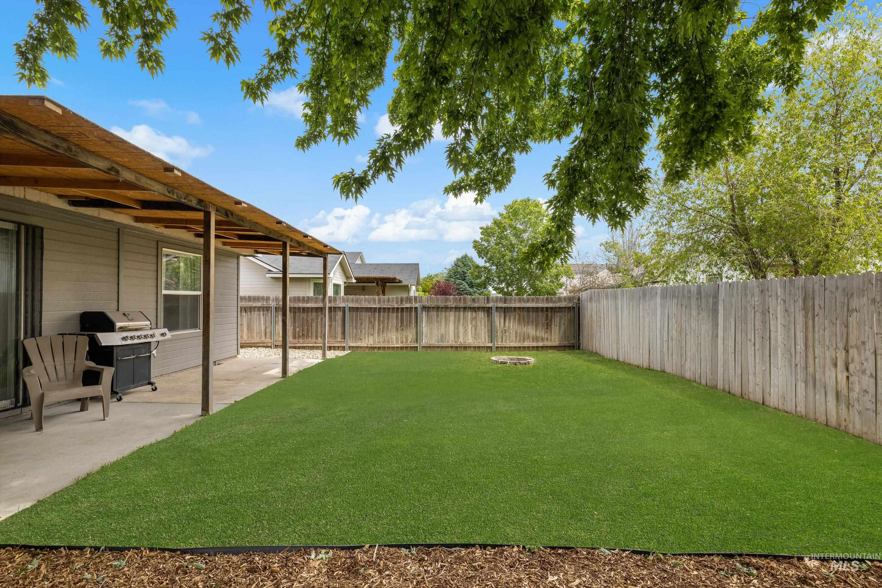 14285 Tara Street, Caldwell, Idaho 83607, 3 Bedrooms, 2 Bathrooms, Residential For Sale, Price $365,000, 98987202