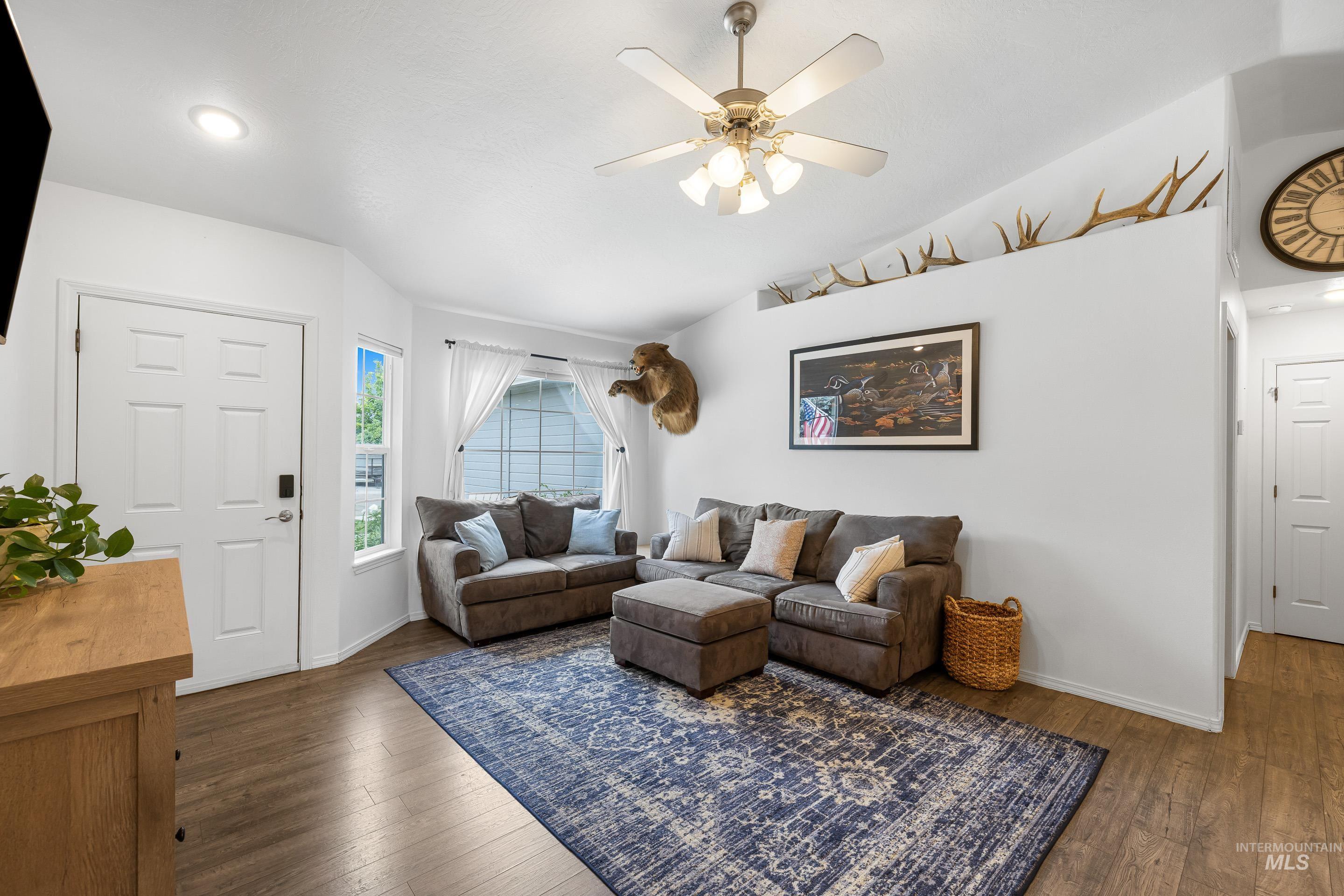 14285 Tara Street, Caldwell, Idaho 83607, 3 Bedrooms, 2 Bathrooms, Residential For Sale, Price $365,000, 98987202