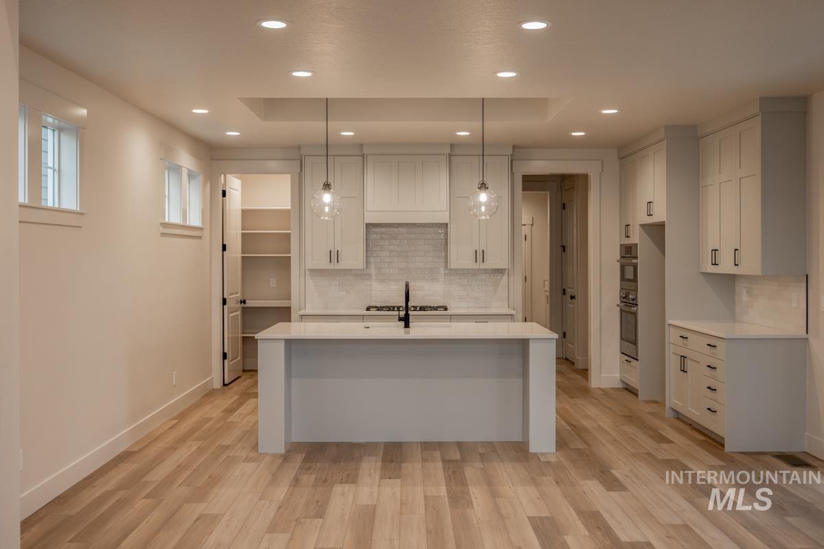989 E Escalation St, Meridian, Idaho 83642, 3 Bedrooms, 2.5 Bathrooms, Residential For Sale, Price $594,900, 98987203