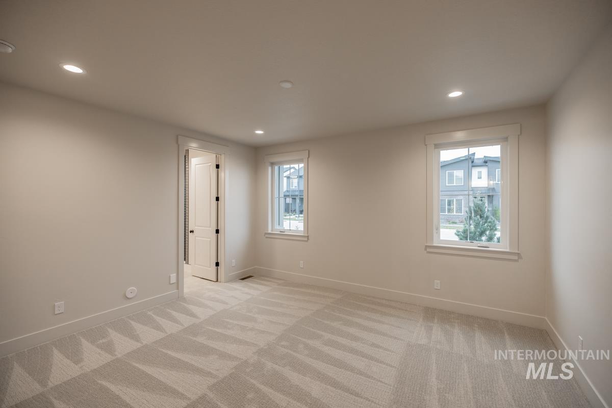 989 E Escalation St, Meridian, Idaho 83642, 3 Bedrooms, 2.5 Bathrooms, Residential For Sale, Price $594,900, 98987203