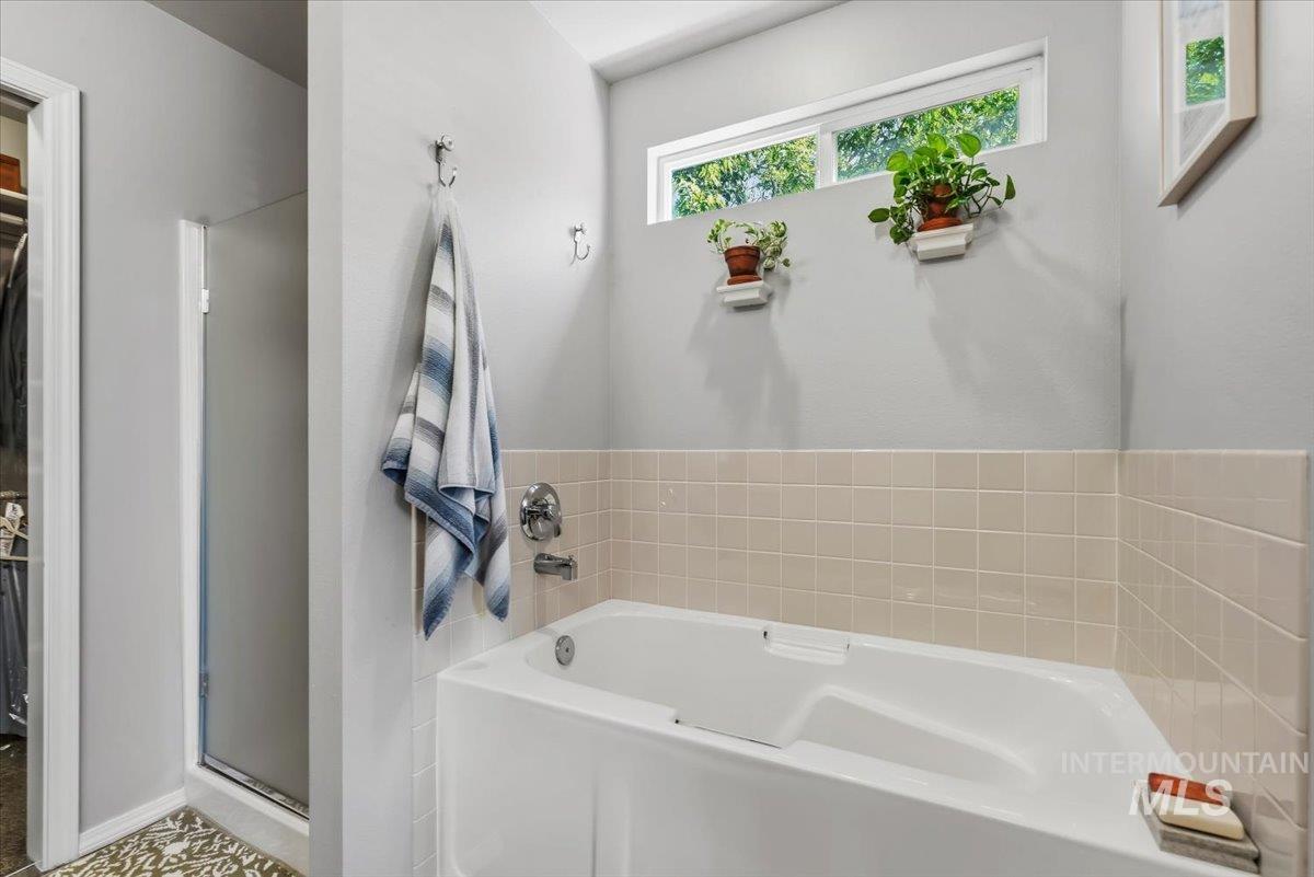 8554 W. Orbit Drive, Boise, Idaho 83709, 4 Bedrooms, 2.5 Bathrooms, Residential For Sale, Price $479,900, 98987206