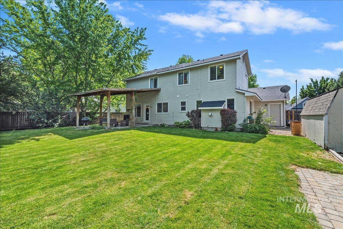 8554 W. Orbit Drive, Boise, Idaho 83709, 4 Bedrooms, 2.5 Bathrooms, Residential For Sale, Price $479,900, 98987206
