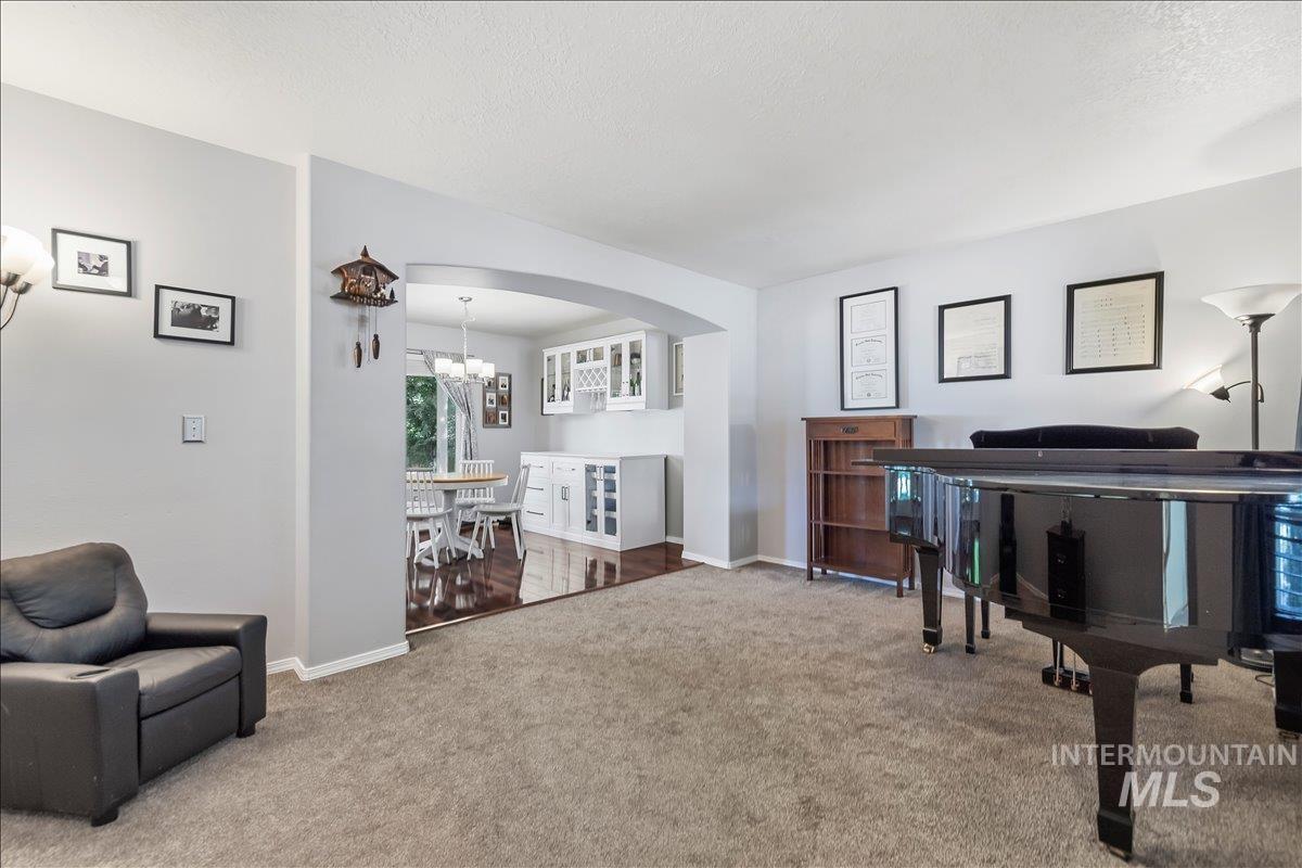 8554 W. Orbit Drive, Boise, Idaho 83709, 4 Bedrooms, 2.5 Bathrooms, Residential For Sale, Price $479,900, 98987206