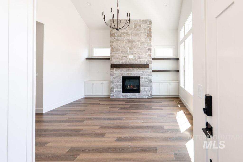 1005 E Escalation St, Meridian, Idaho 83642, 3 Bedrooms, 2.5 Bathrooms, Residential For Sale, Price $584,900, 98987207