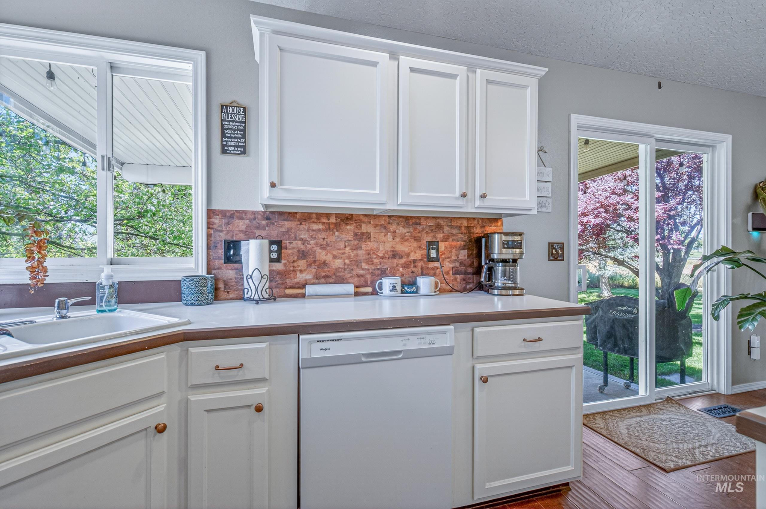 1627 Thorn Creek Ct., Nampa, Idaho 83686, 3 Bedrooms, 2.5 Bathrooms, Residential For Sale, Price $489,000, 98987213