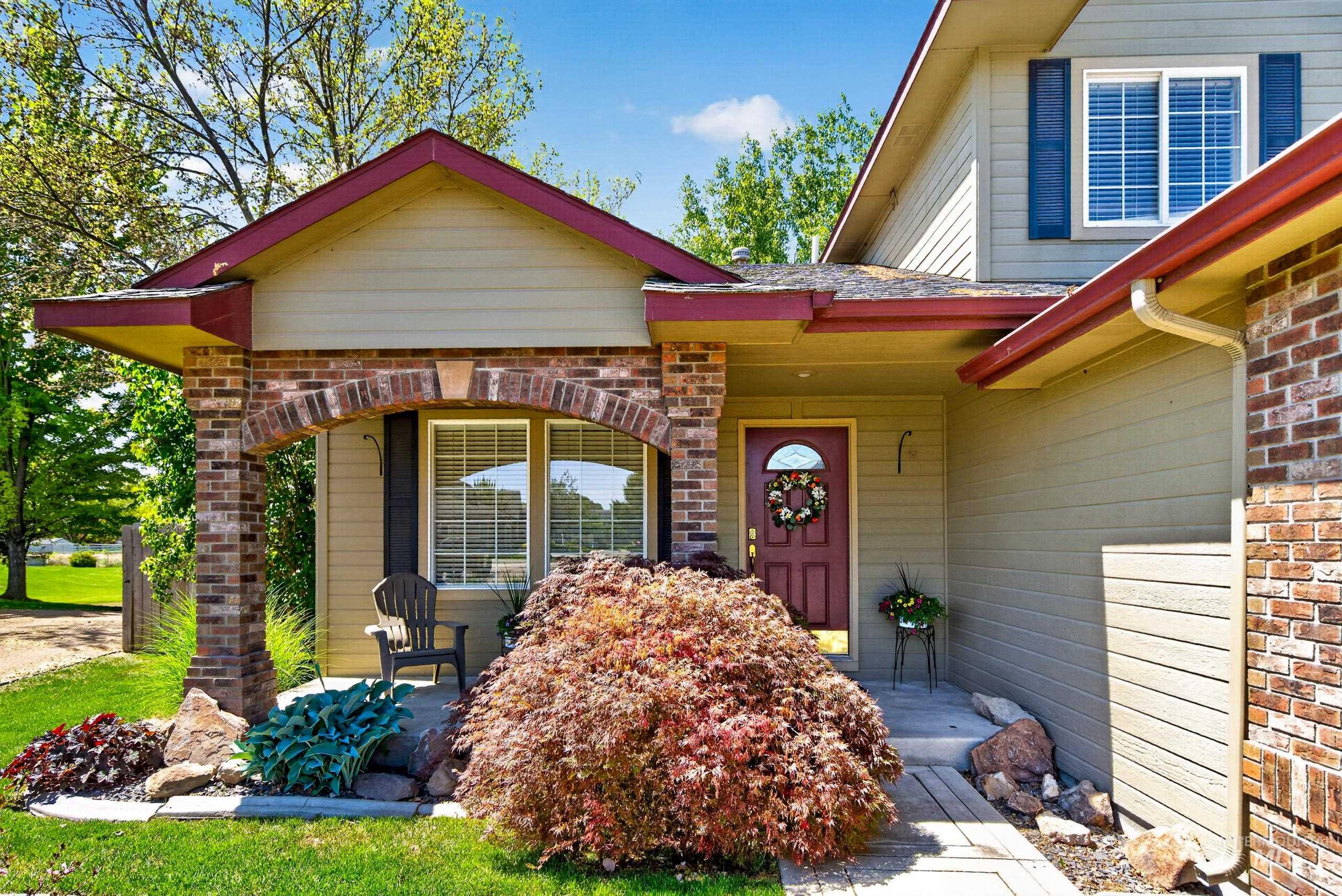 1627 Thorn Creek Ct., Nampa, Idaho 83686, 3 Bedrooms, 2.5 Bathrooms, Residential For Sale, Price $489,000, 98987213